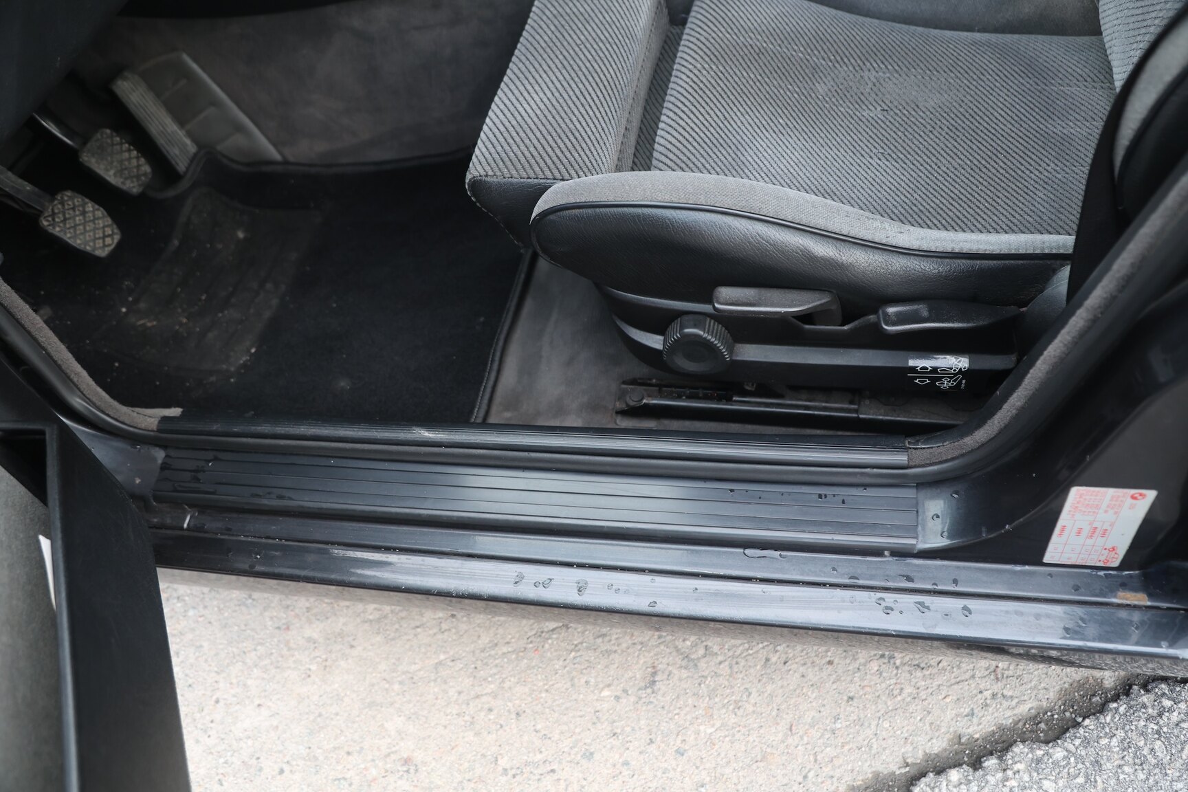 Innenraumfoto von 1989 BMW 325i