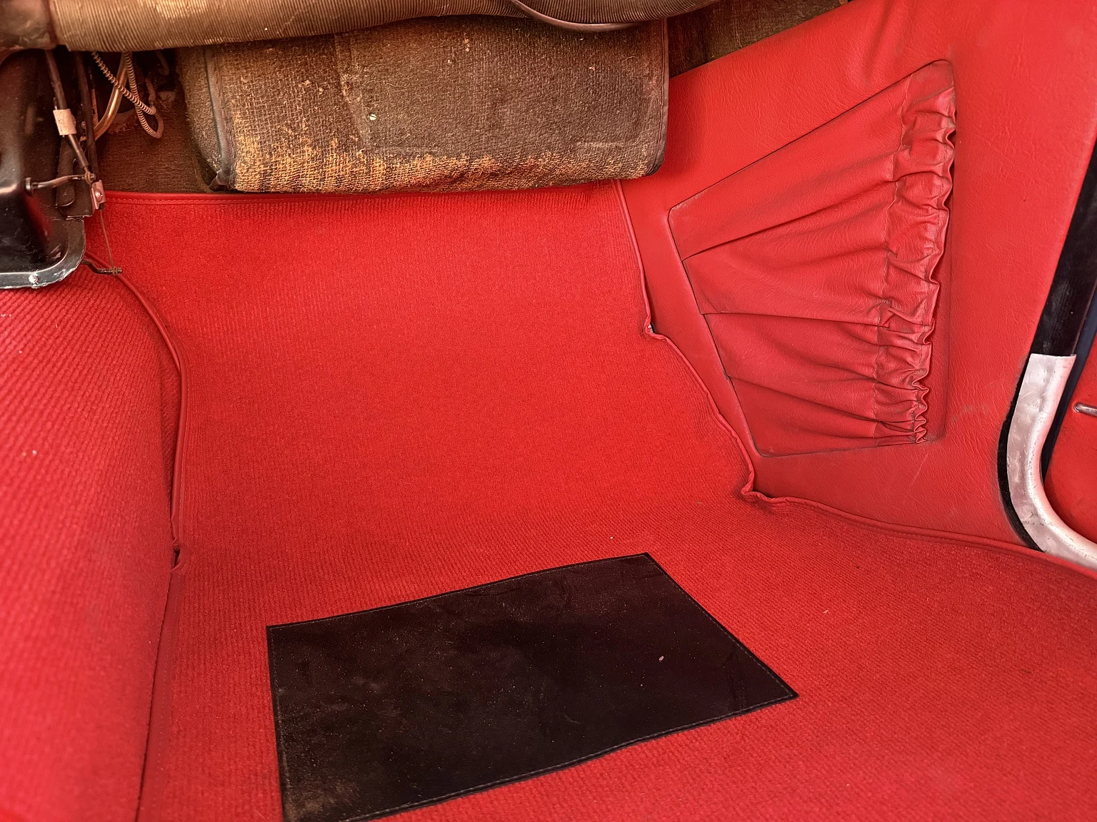 Innenraumfoto von 1966 Volvo P 1800S (22)