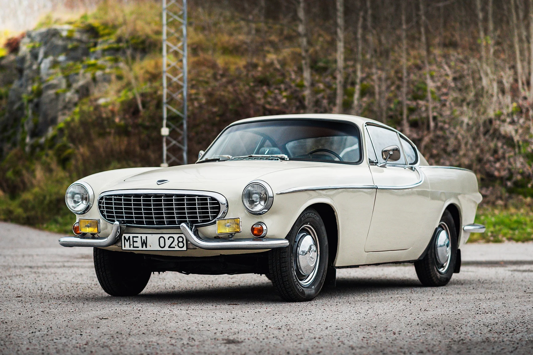Exterior image of 1964 Volvo P 1800S (2)