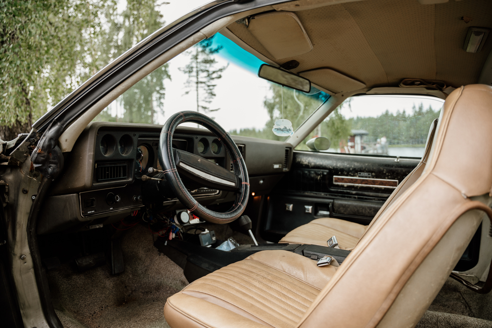 Interior image of 1973 Chevrolet El Camino SS 454 (1)