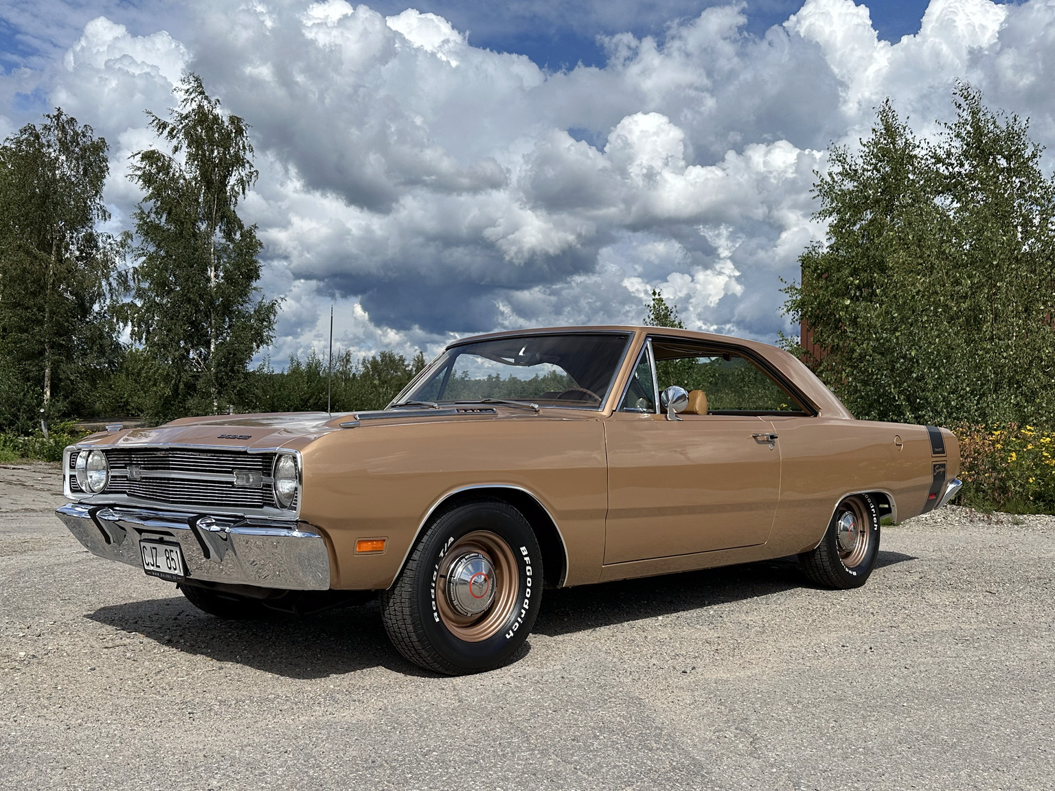 Exterior image of 1969 Dodge Dart Swinger 340