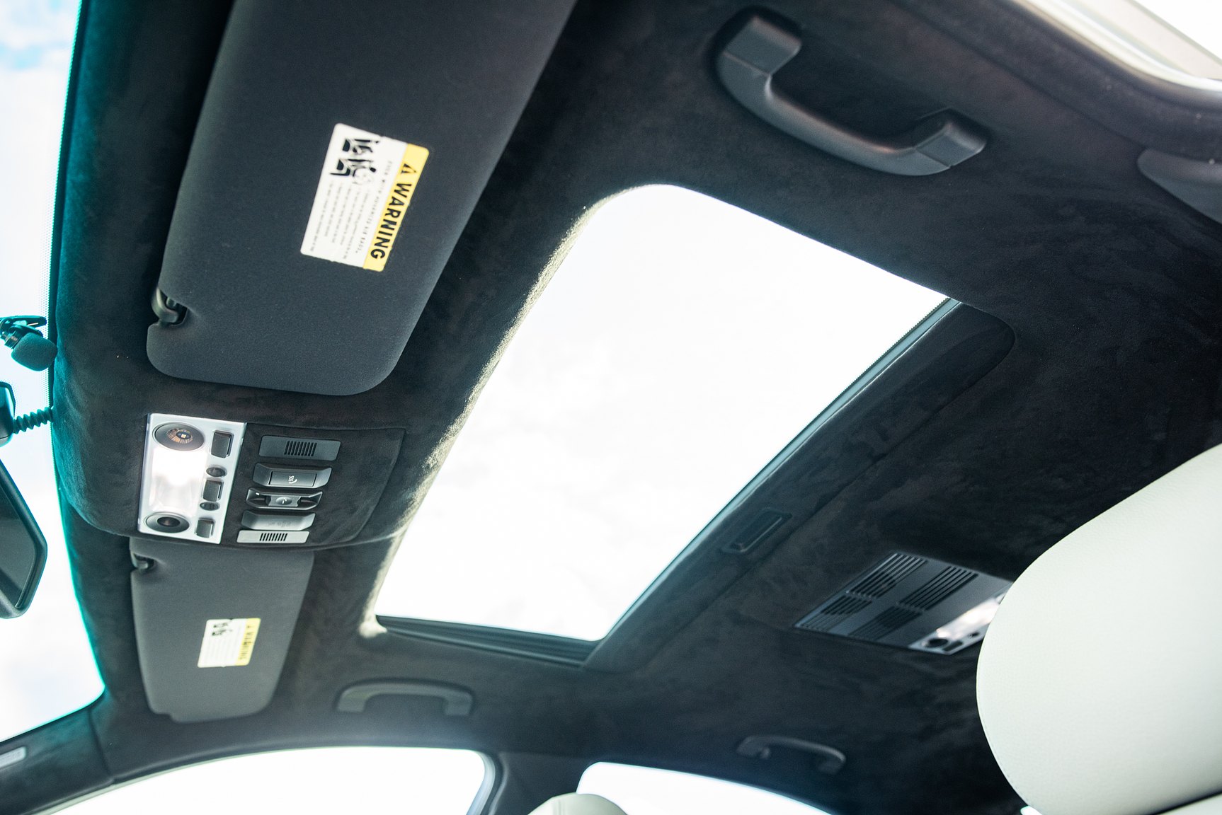 Interior image of 2006 BMW E60 M5