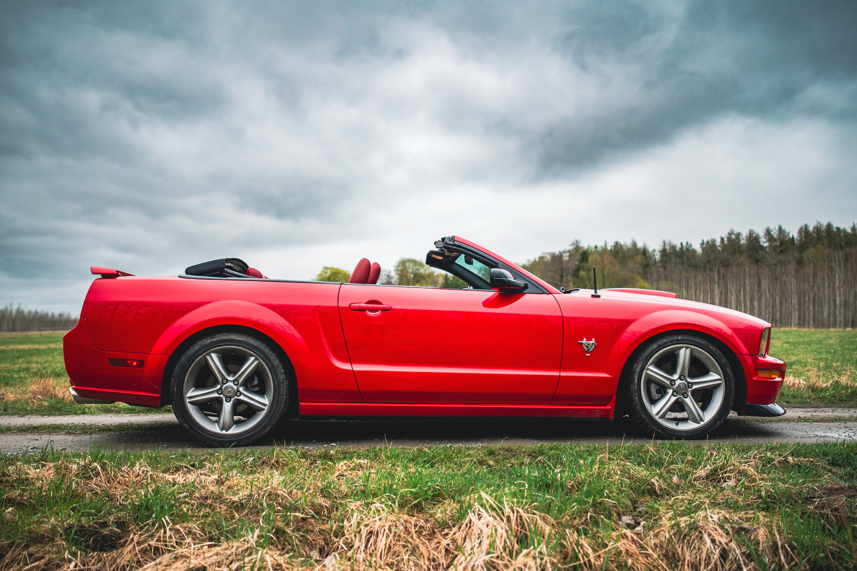 Exterior image of 2009 Ford Mustang V8 GT Convertible