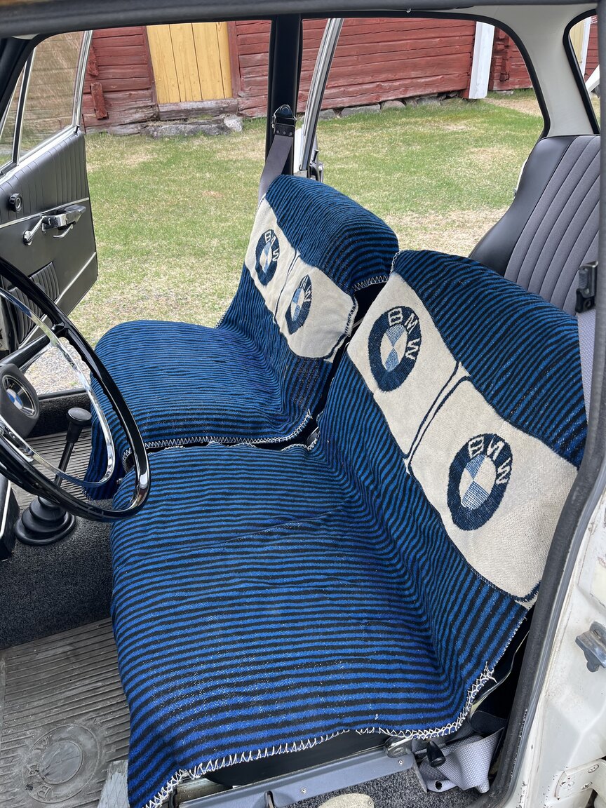 Interior image of 1965 BMW 1800