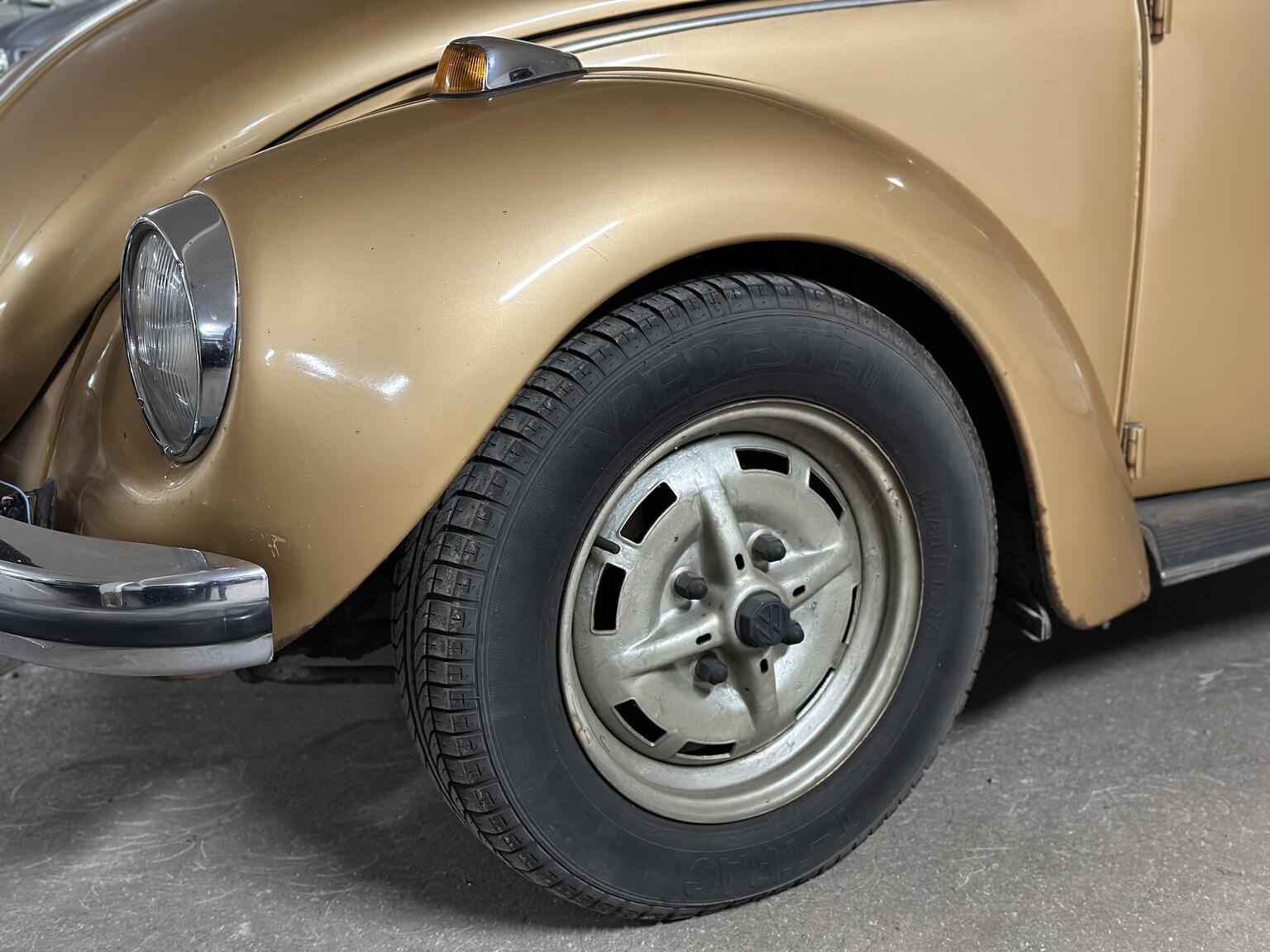 Exteriörbild på 1973 Volkswagen 1303S