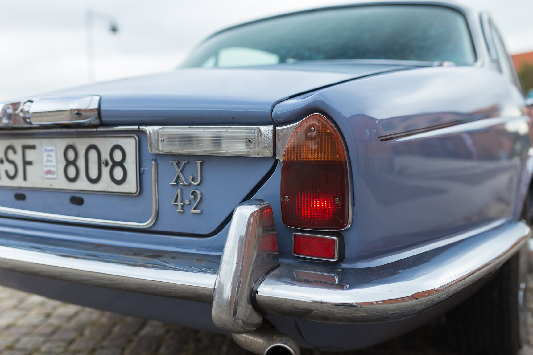 Aussenfoto 1975 JAGUAR XJ6  (24)