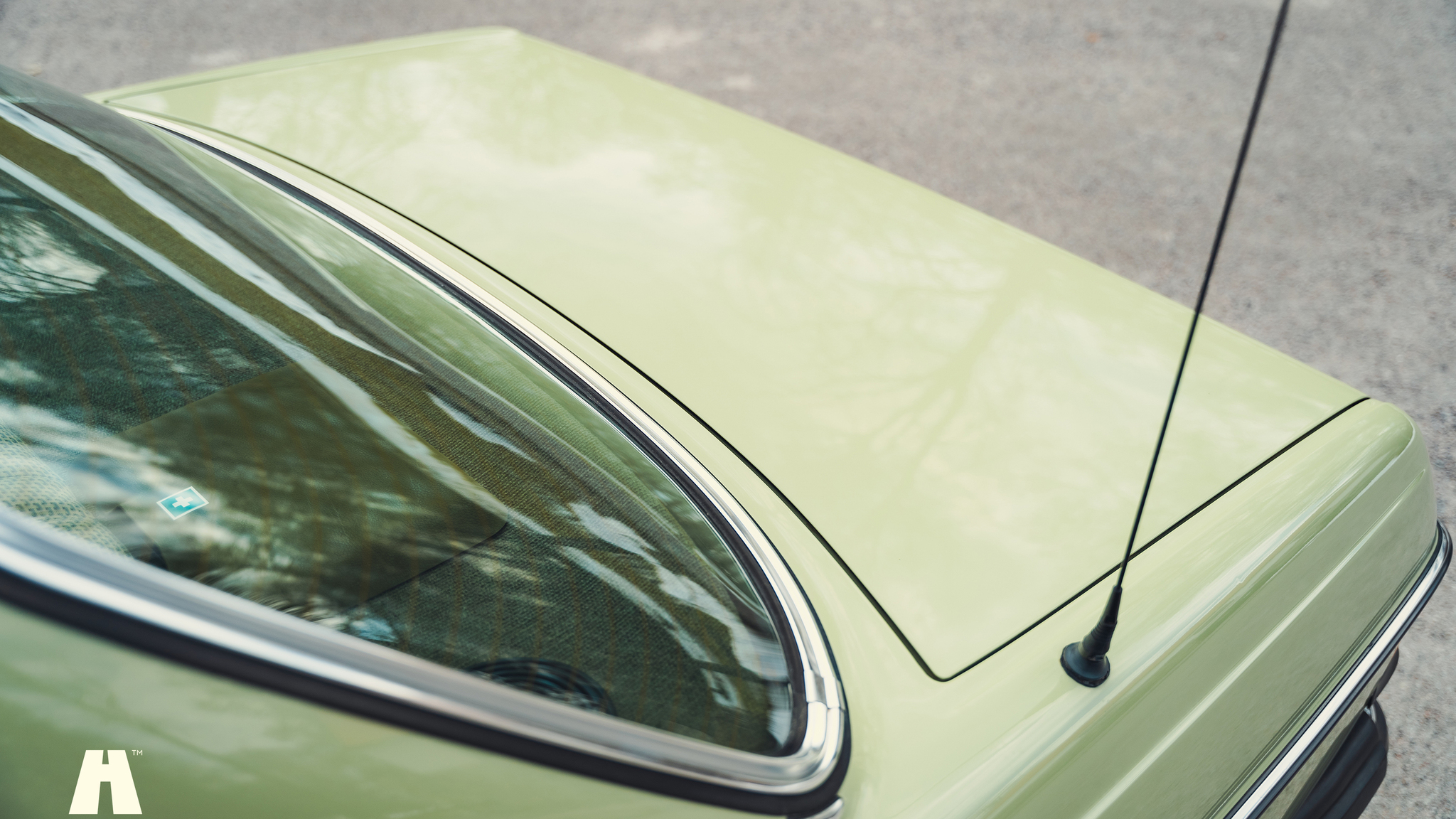 Exterior image of 1979 Mercedes Benz 230