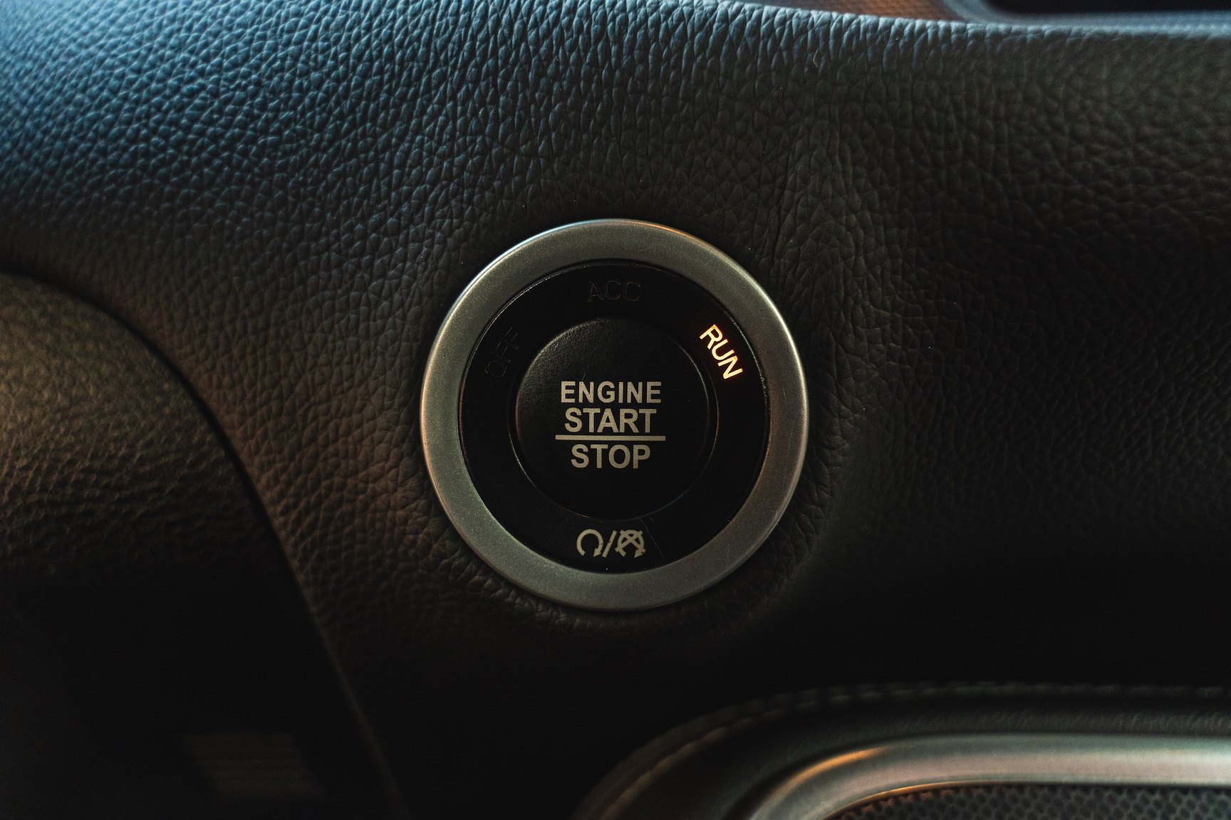 Interior image of 2018 Dodge Challenger R/T 392