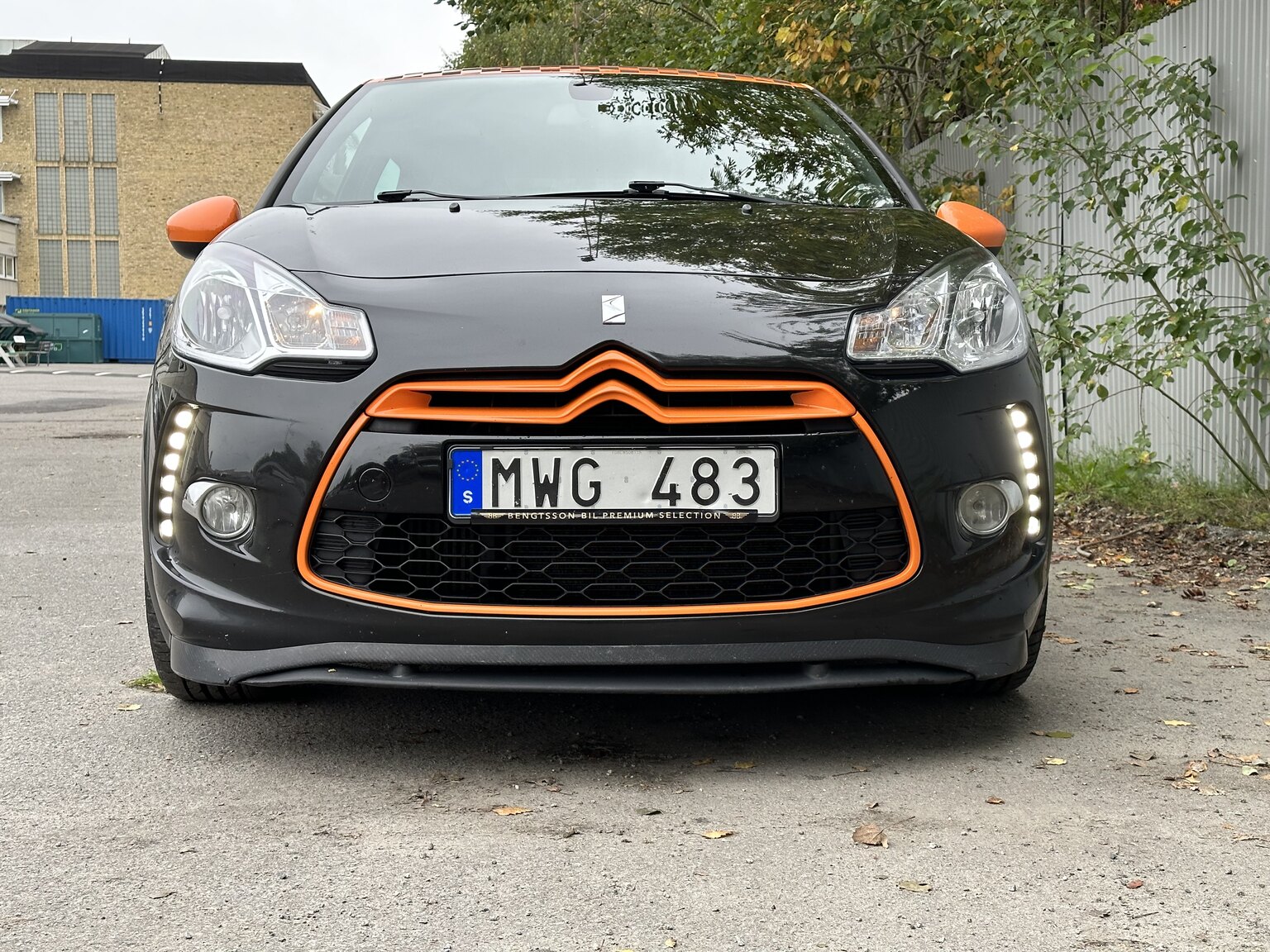 Exterior image of 2012 Citroen DS3 Racing  (64)