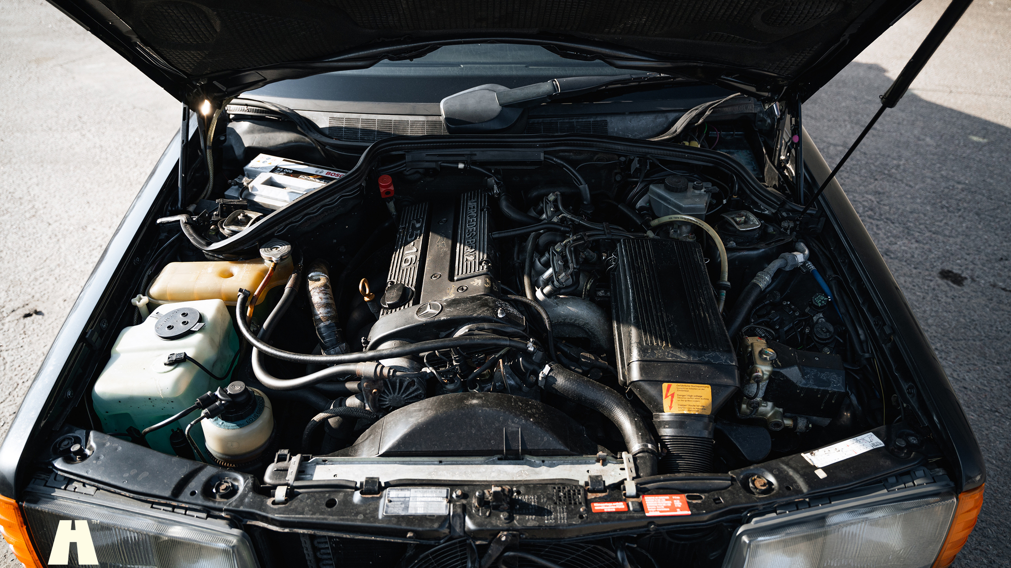 Image of 1992 Mercedes-Benz 190E 2.5-16 Cosworth mechanics