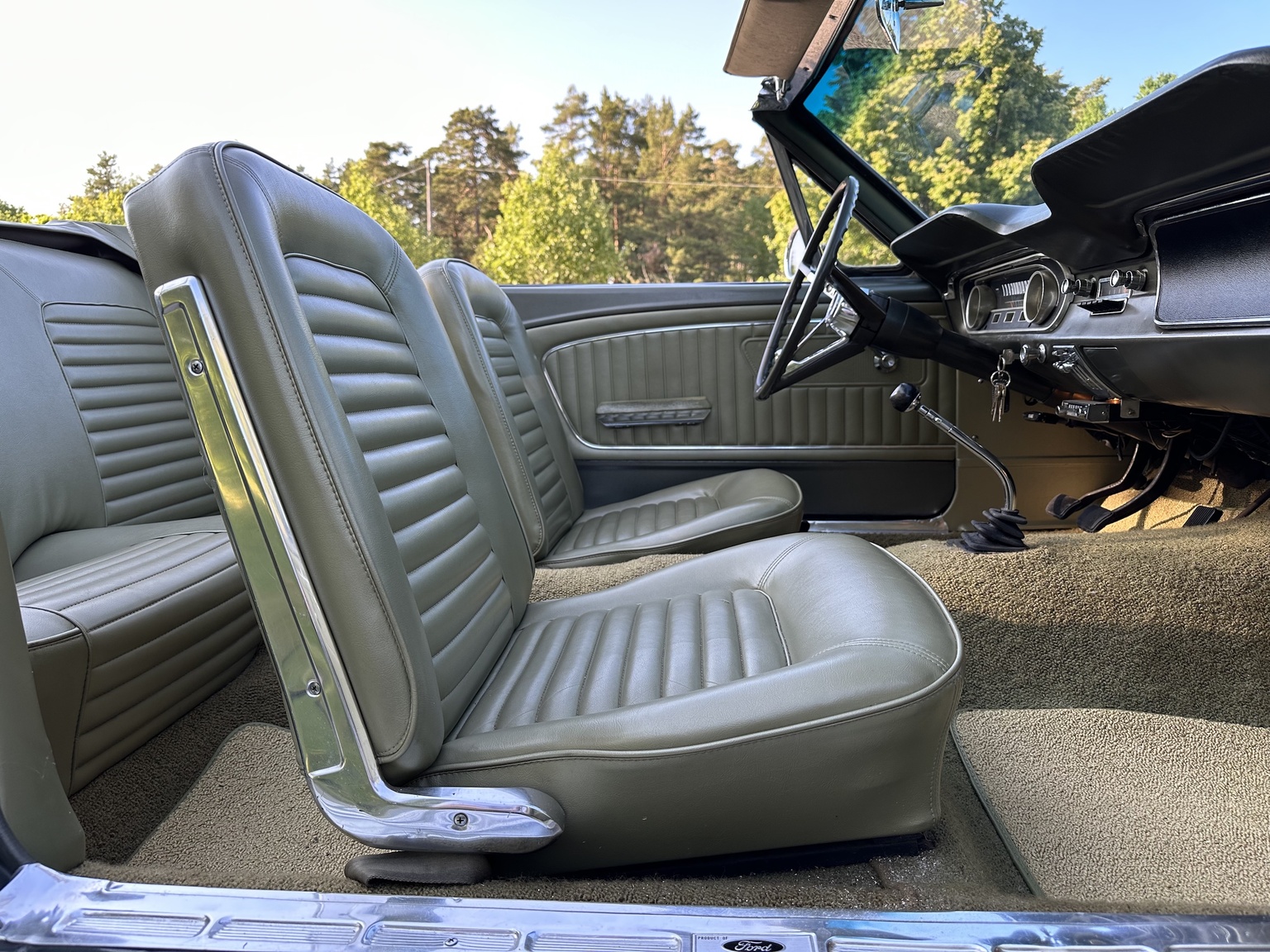 Interiörbild 1965 Ford Mustang 289 Cabriolet