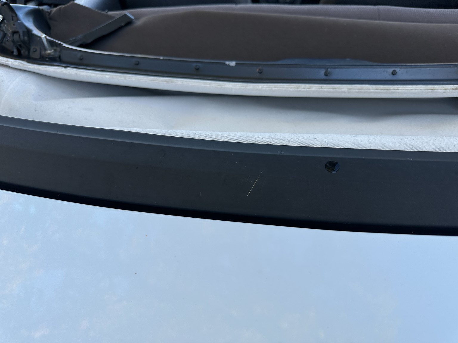 Exteriörbild på 2000 Ford Mustang Convertible 3.8 V6 Automat