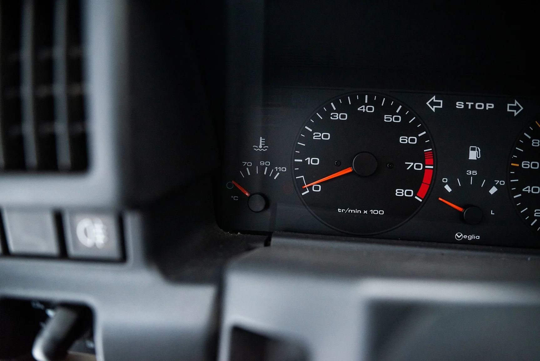 Interior image of 1991 Peugeot 405 Break SRI (36)