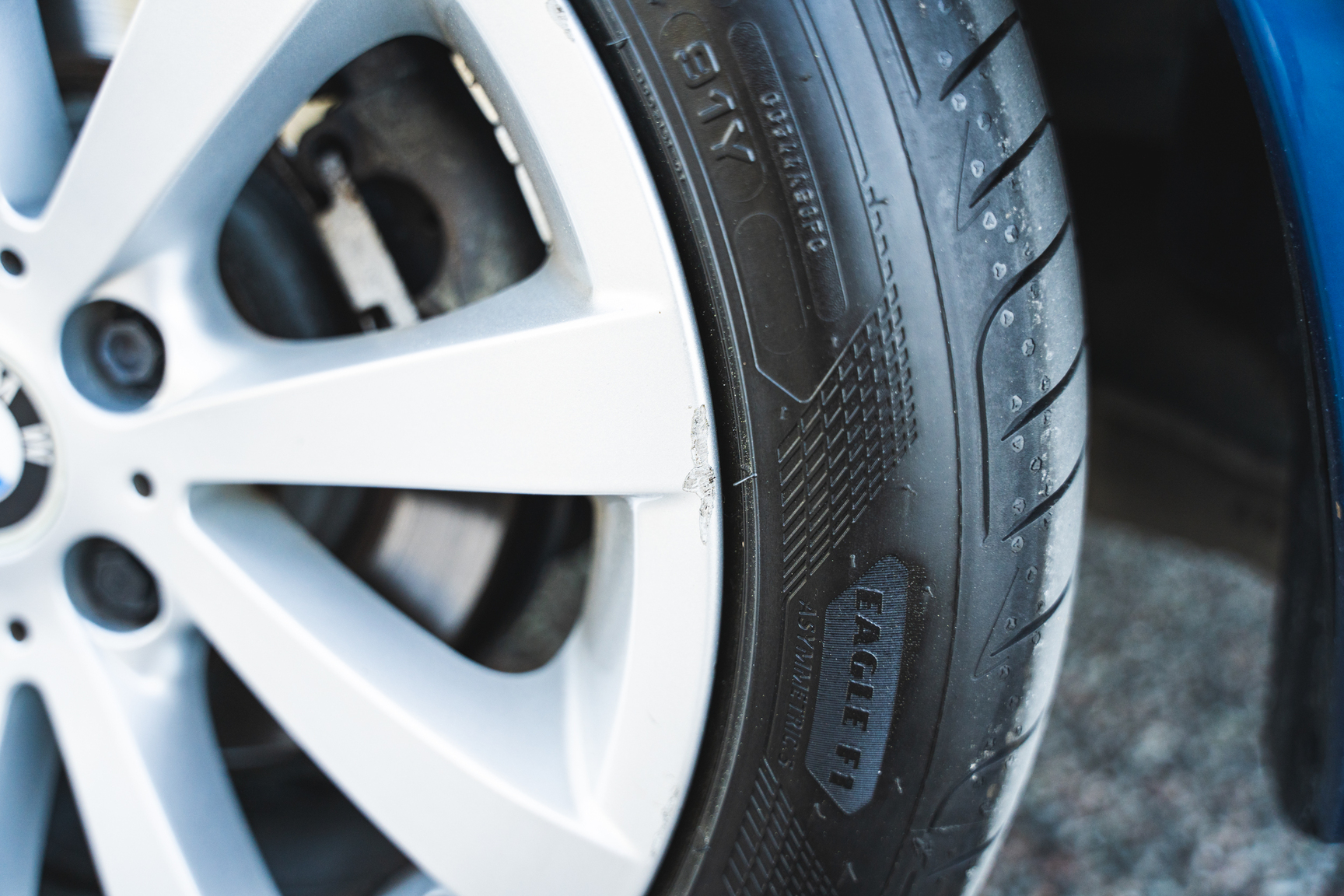 Exteriörbild på 2001 BMW E46 325 Cabriolet (72)