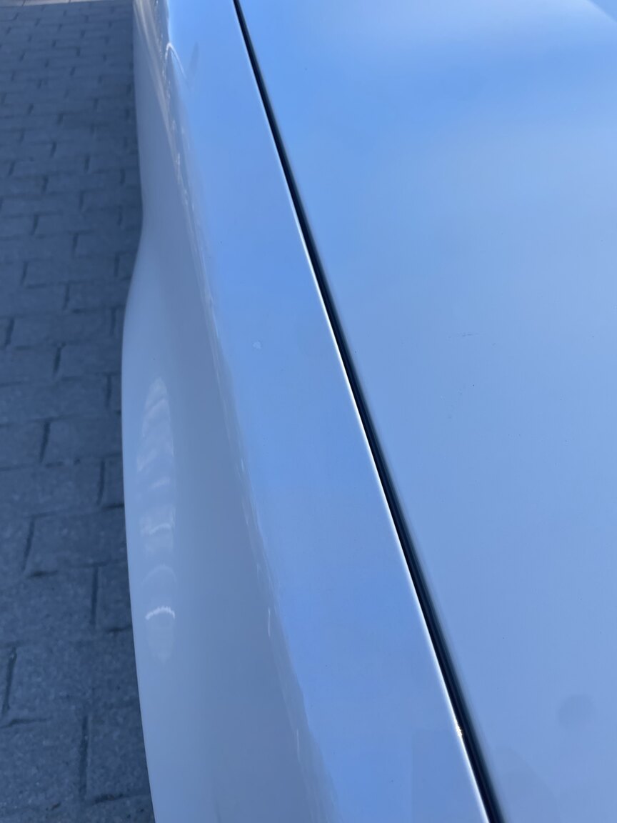 Exterior image of 1995 BMW 328 iA Convertible