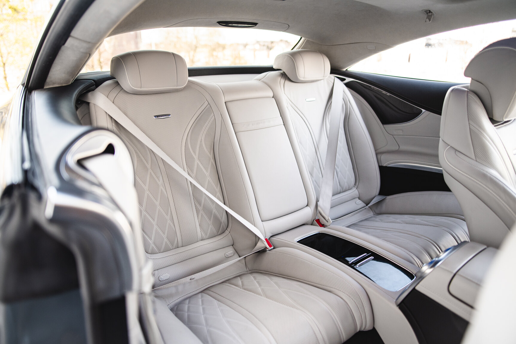Interior image of 2016 Mercedes-Benz S63 AMG 4MATIC Coupé