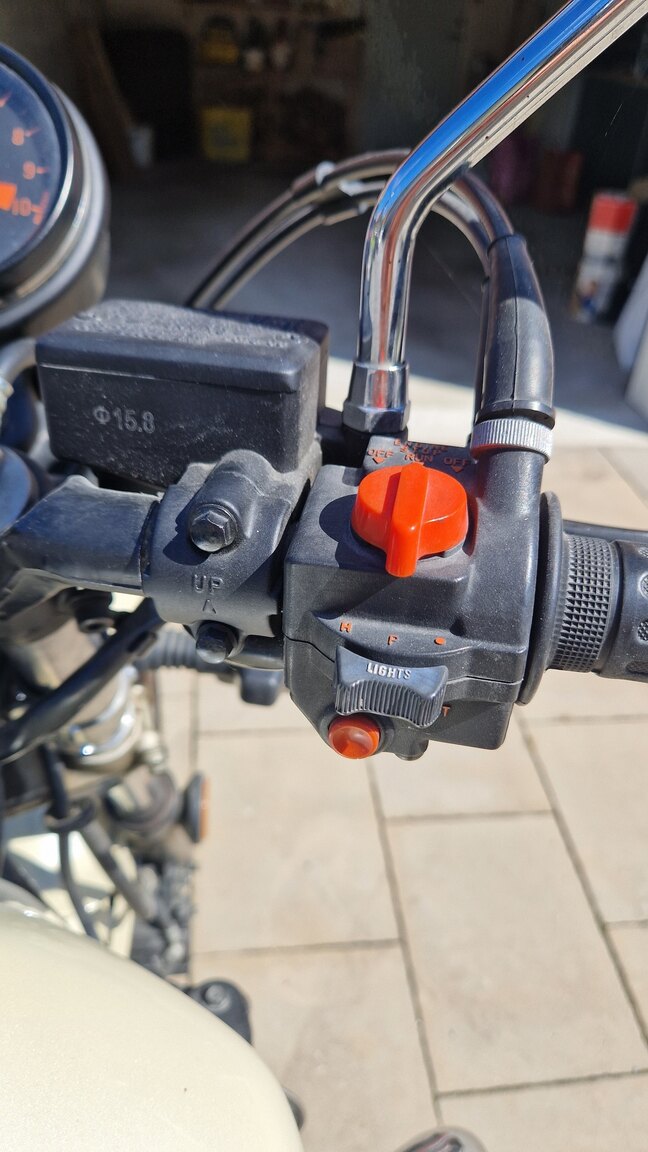 Exterior image of 1982 Honda CBX1000