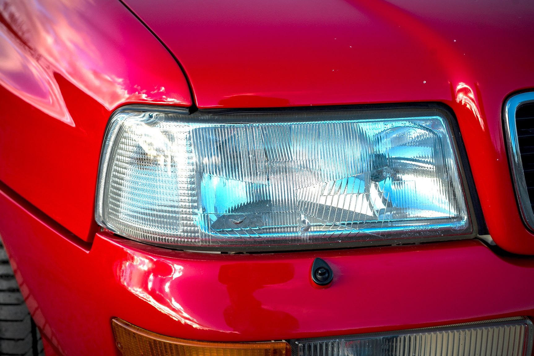 Exterior image of 1992 Audi quattro S2 Abt C5