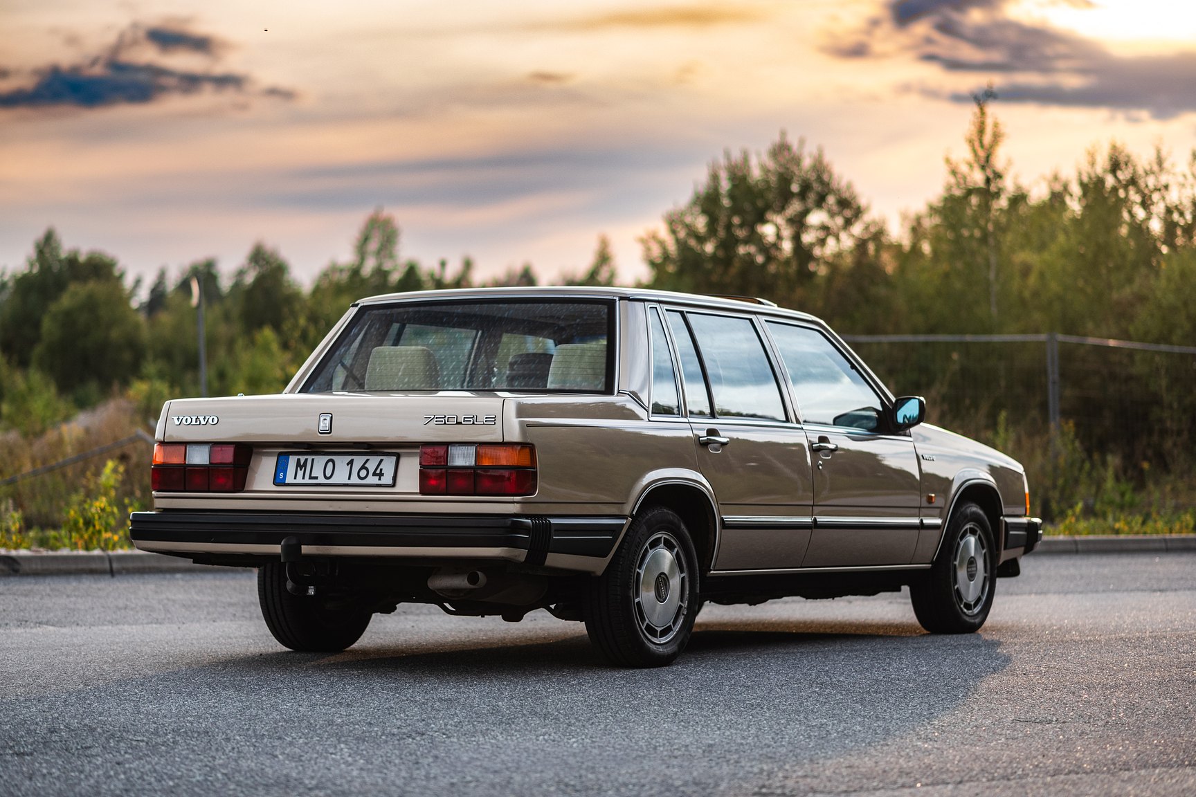 Exterior image of 1986 Volvo 760 GLE 2.8 V6 Automatisk