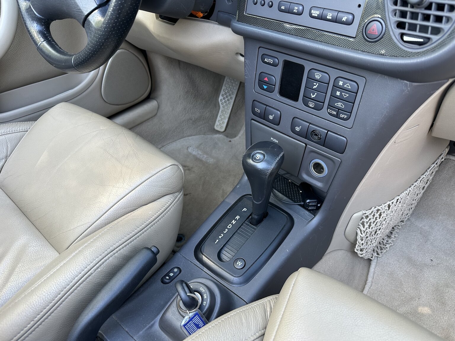 Interiörbild 2003 SAAB 9-3 Aero Turbo Cabriolet