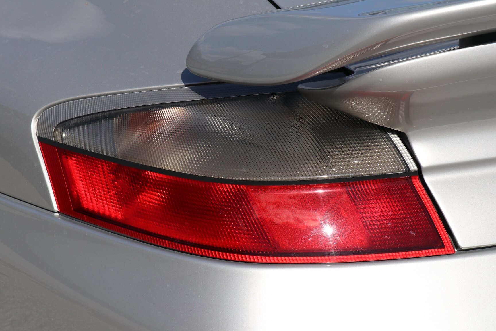 Exteriörbild på 2001 Porsche 911 Turbo