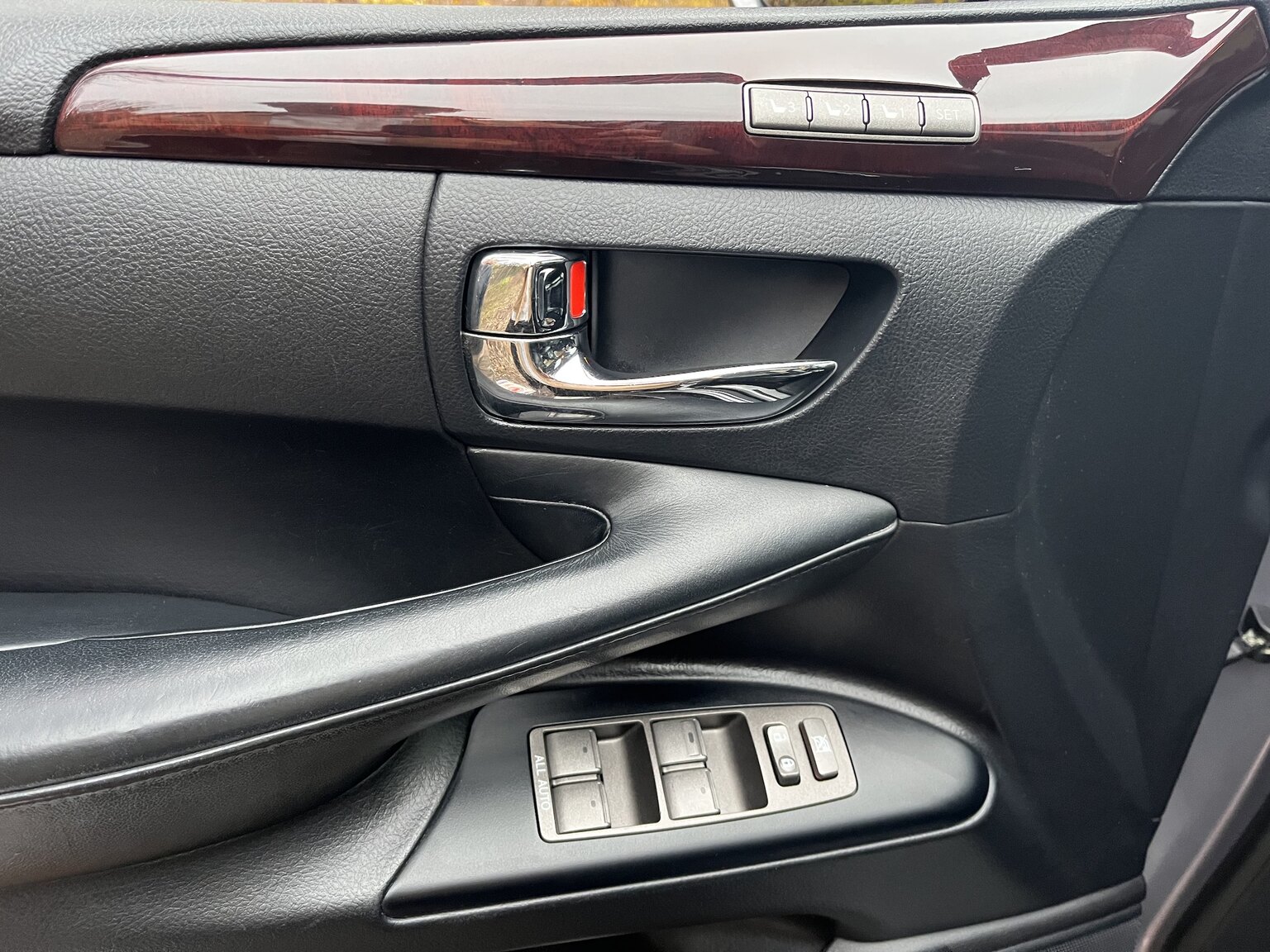 Interior image of 2011 Lexus LX570