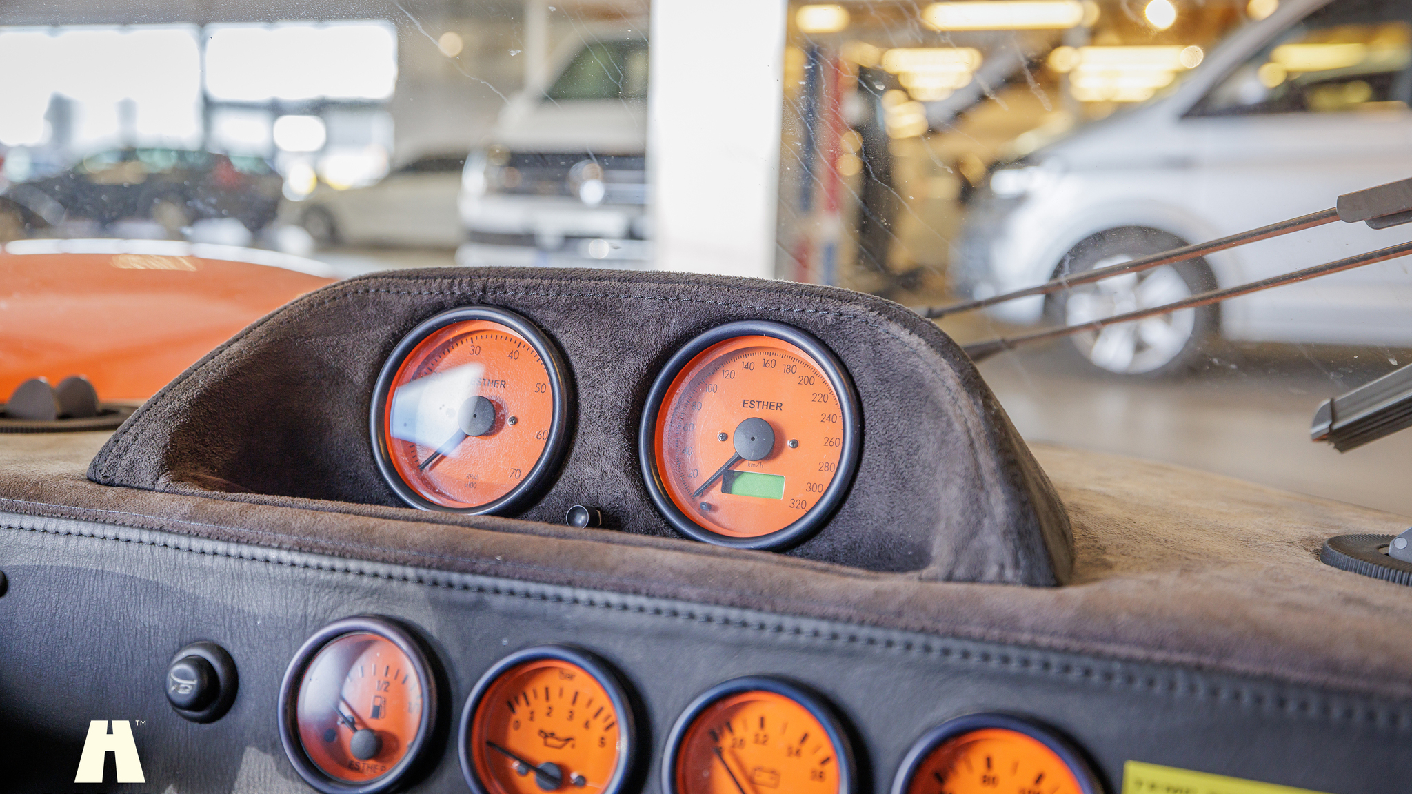 Interiörbild 2006 Ultima GTR (22)