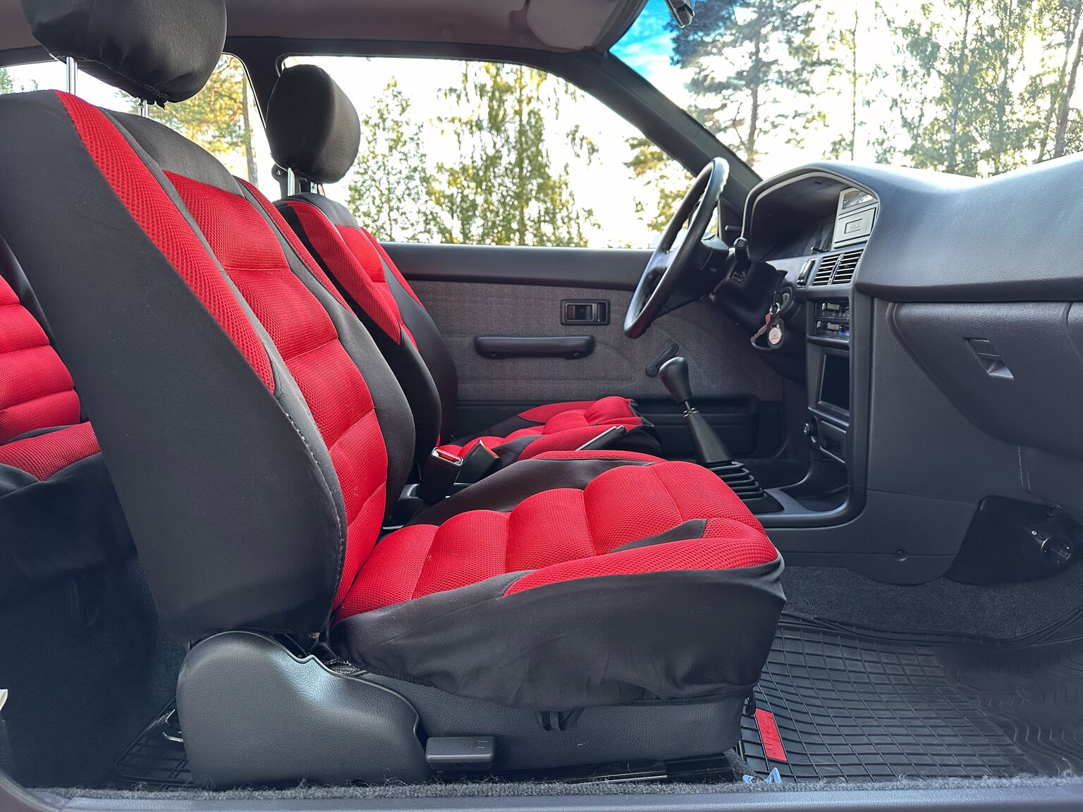Interior image of 1991 Toyota Corolla 1300 XLI