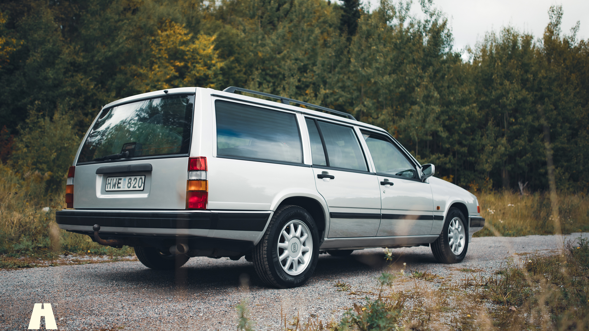 Exteriörbild på 1997 Volvo 945 