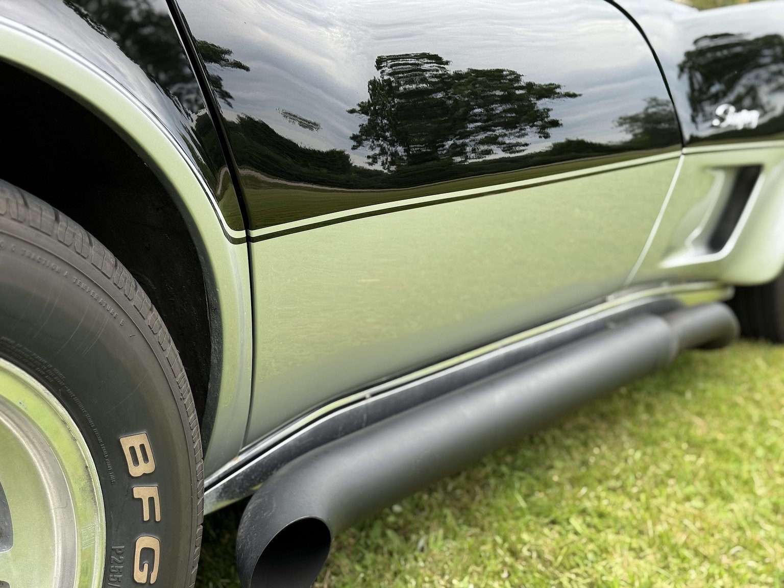Exterior image of 1973 Chevrolet Corvette Stingray