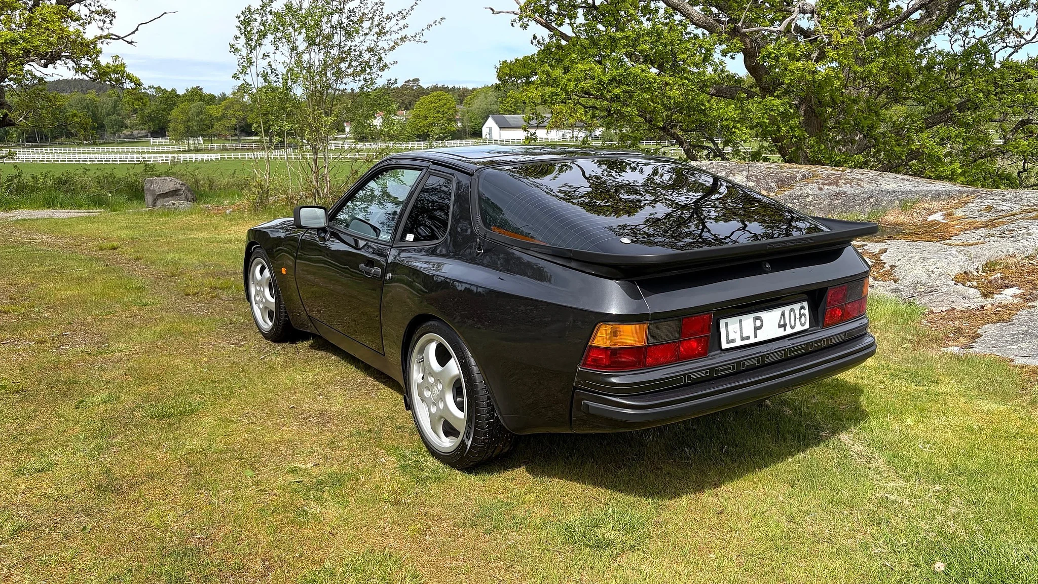 Aussenfoto 1983 Porsche 944 1,8 TFSI Targa  (11)