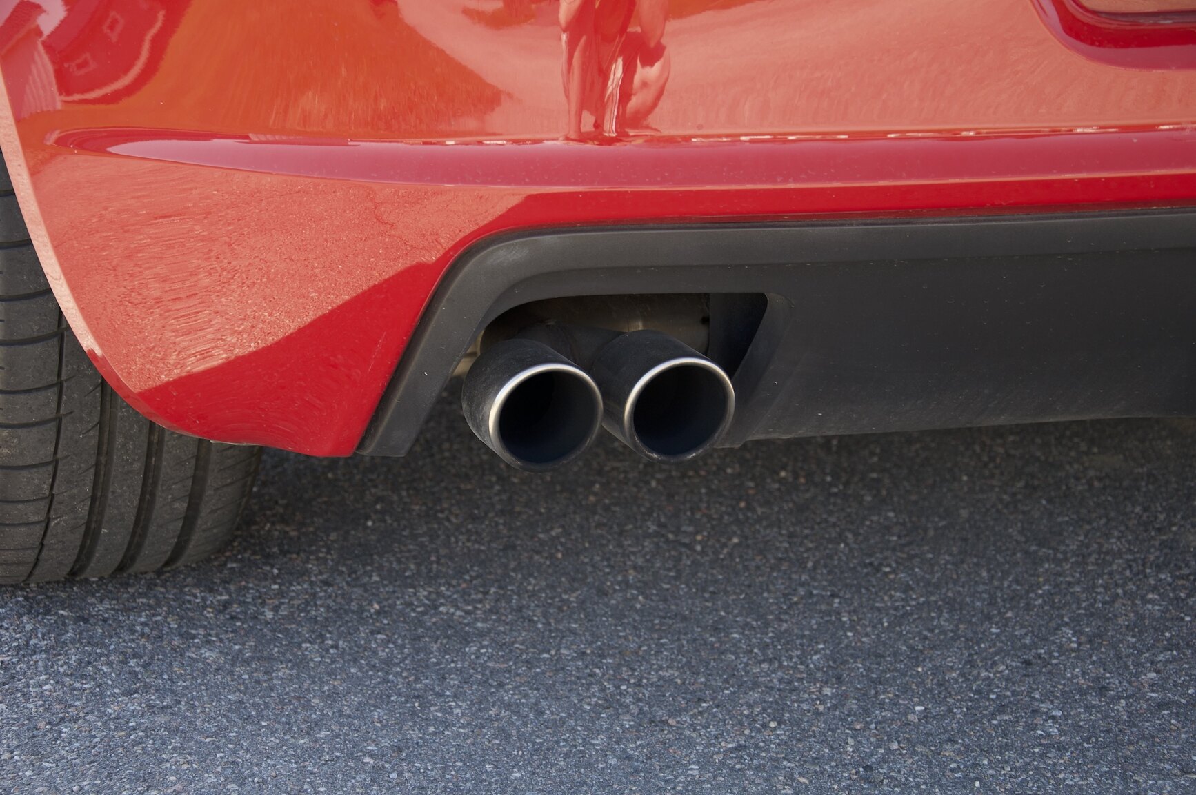 Exterior image of 2007 Opel GT 2.0 Turbo