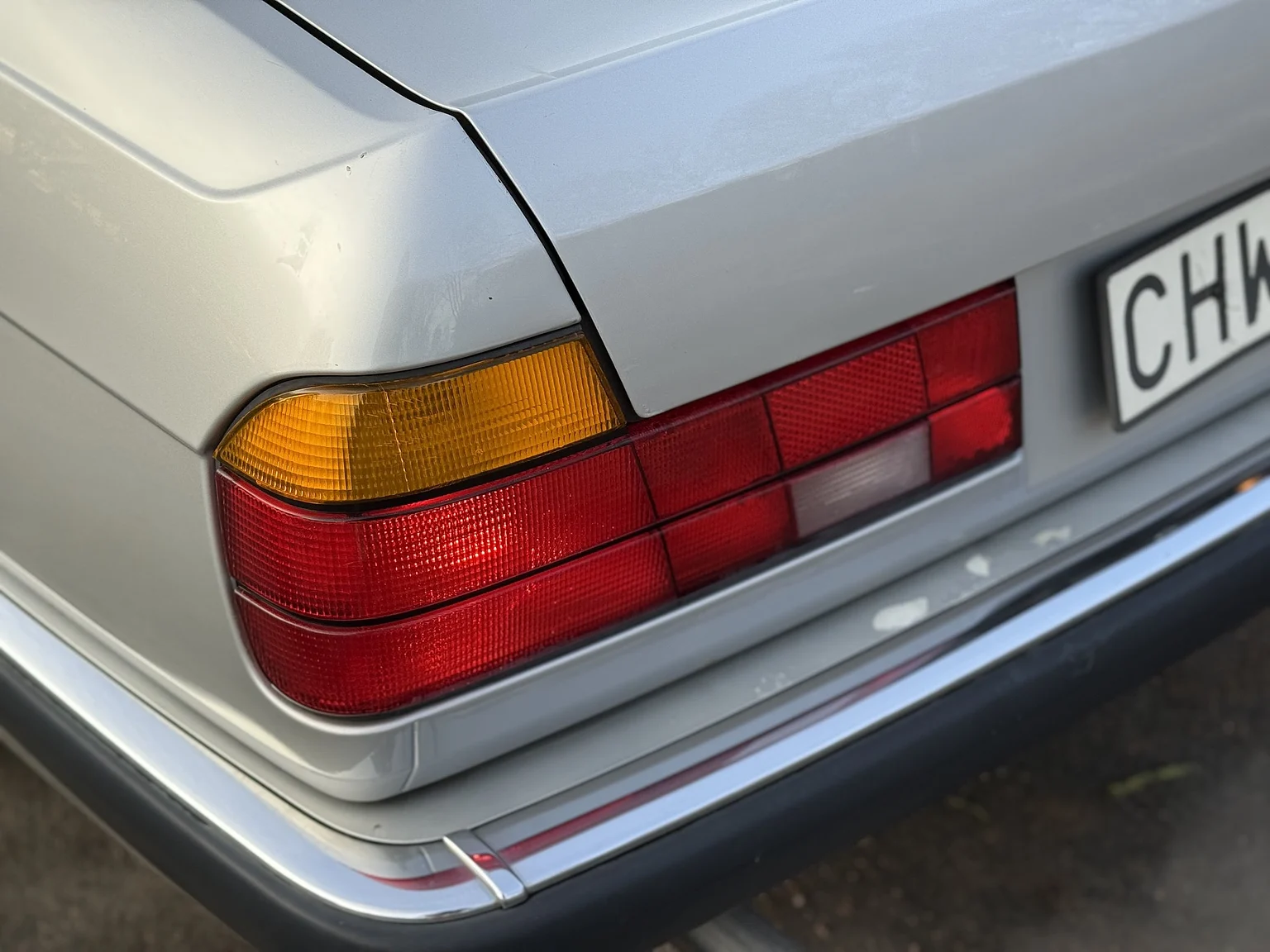 Exteriörbild på 1992 BMW 730iA (41)
