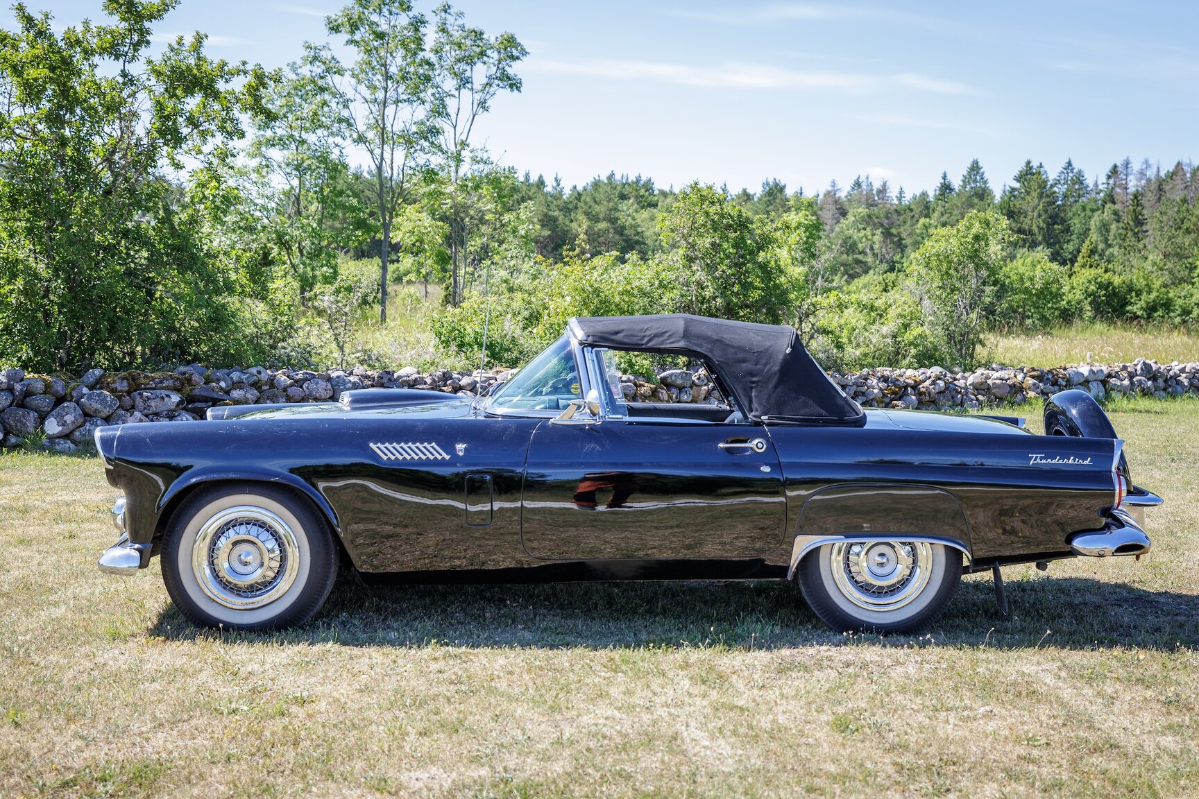 Aussenfoto 1956 Ford Thunderbird