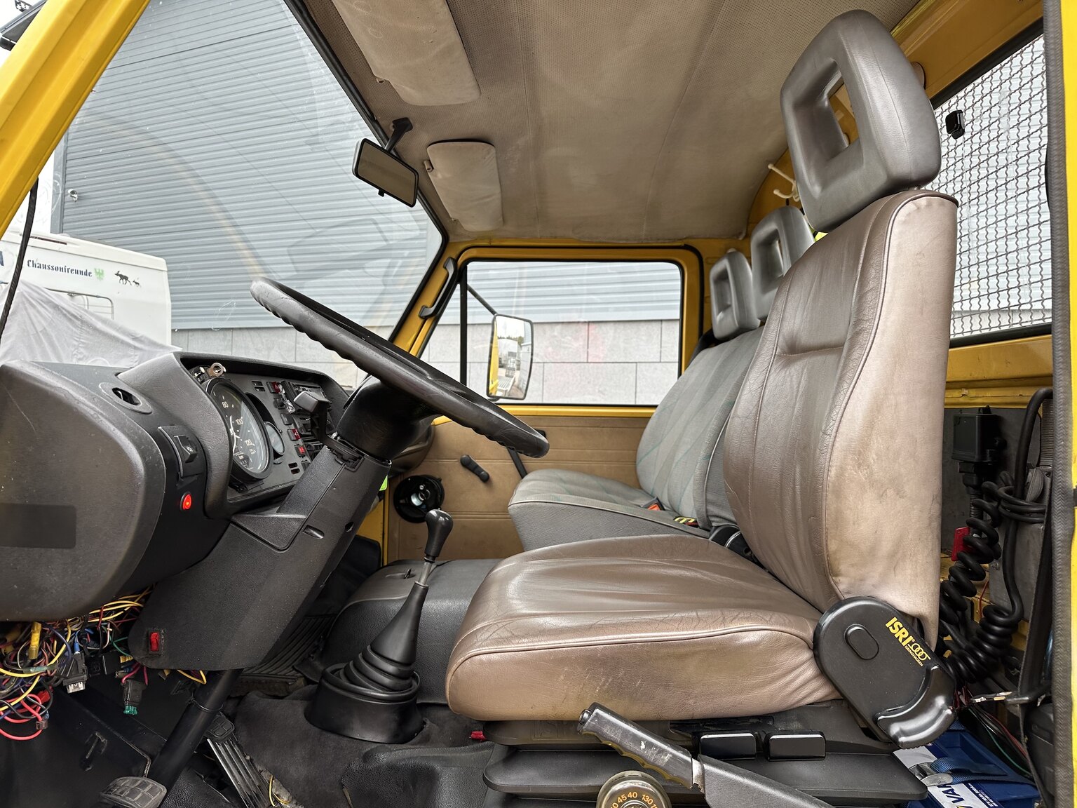 Innenraumfoto von 1981 Volkswagen LT45 biltransport (15)