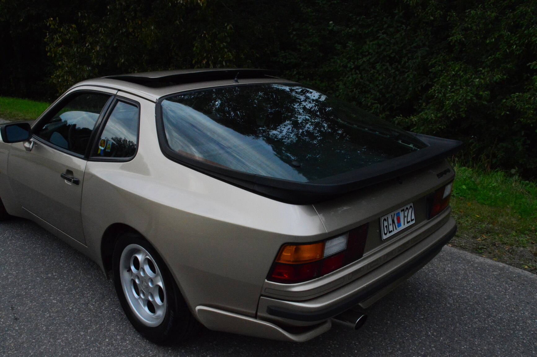 Exteriörbild på 1986 Porsche 944 Coupé