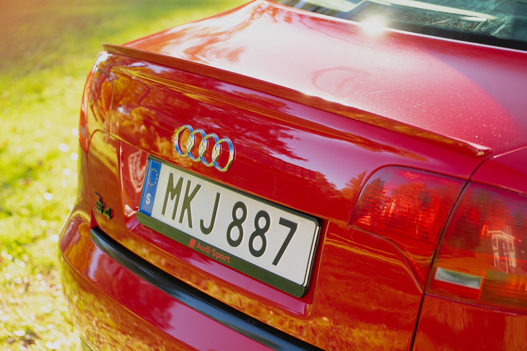 Exterior image of 2007 Audi  S4 quattro 4.2 V8 manuell