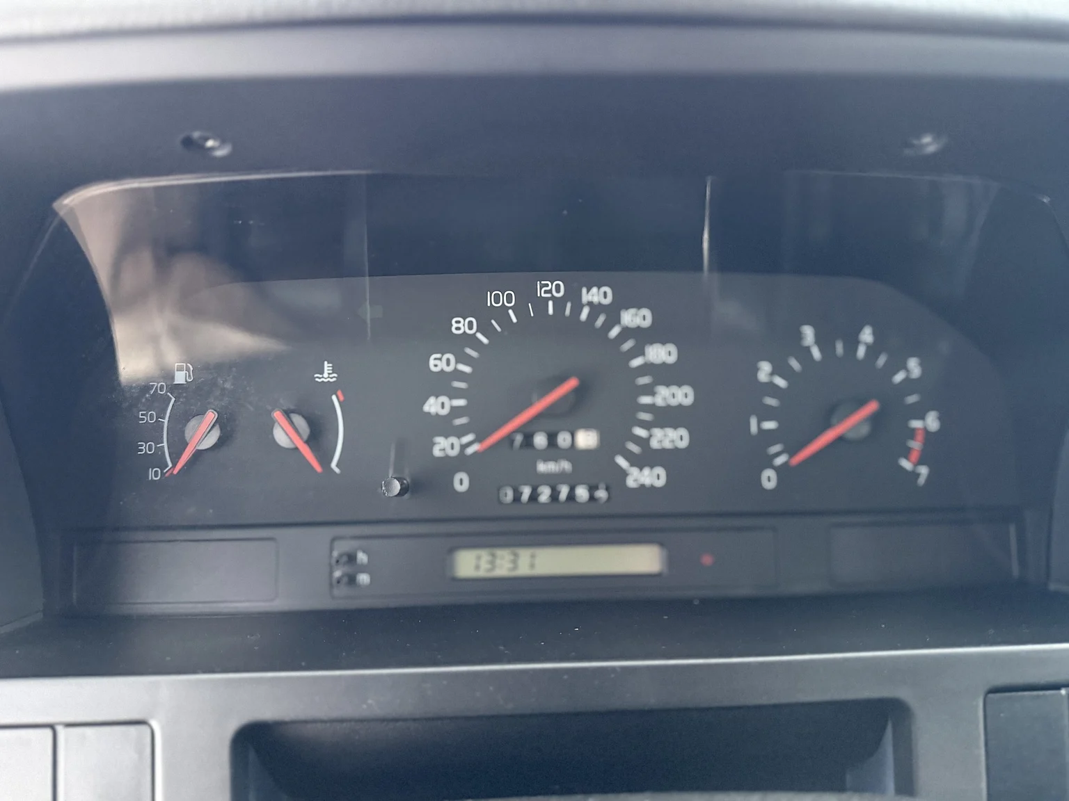 Interior image of 1994 Volvo 850 2.5 SE (12)