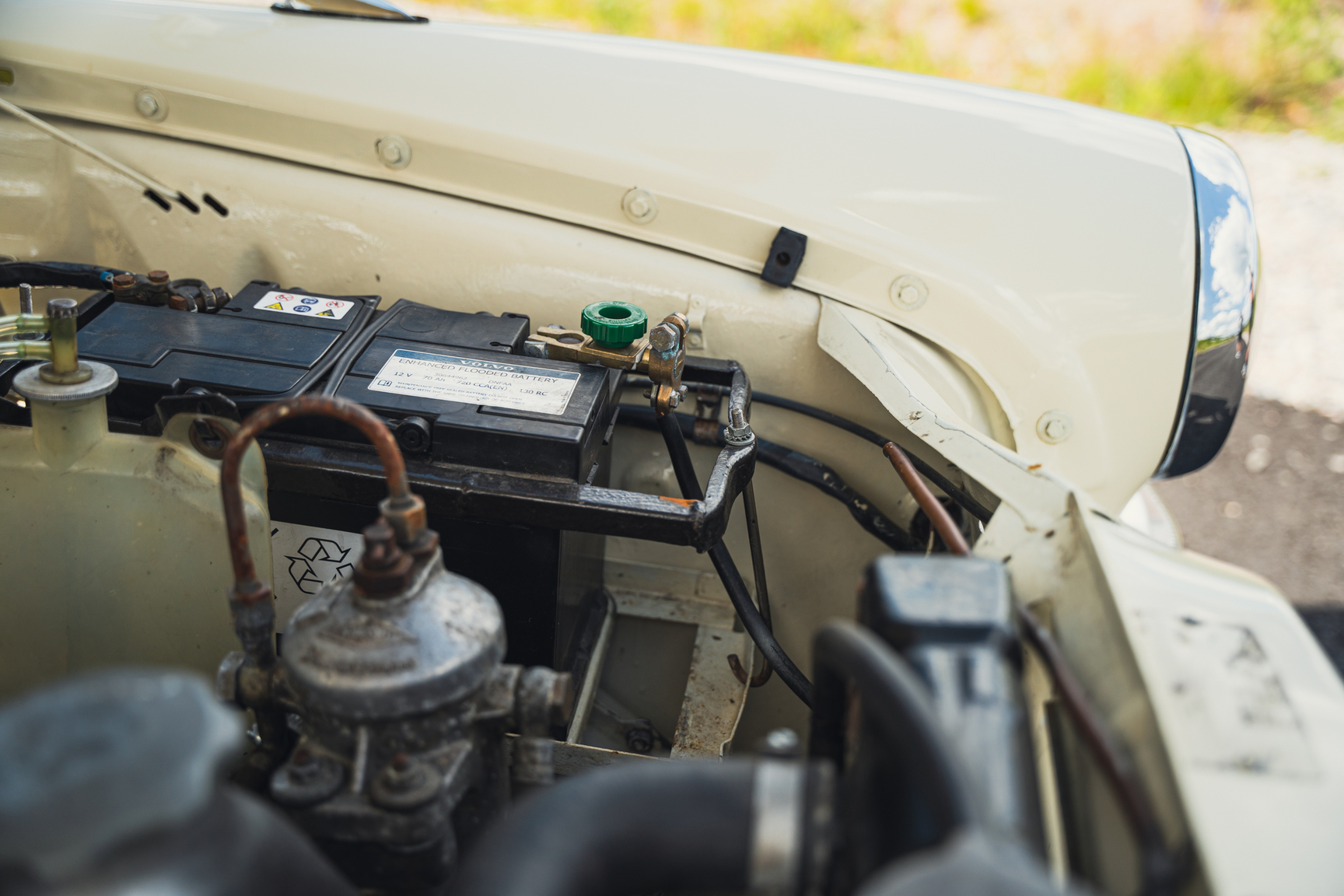 Image of 1966 Mercedes-Benz 200 D "Heckflosse" mechanics