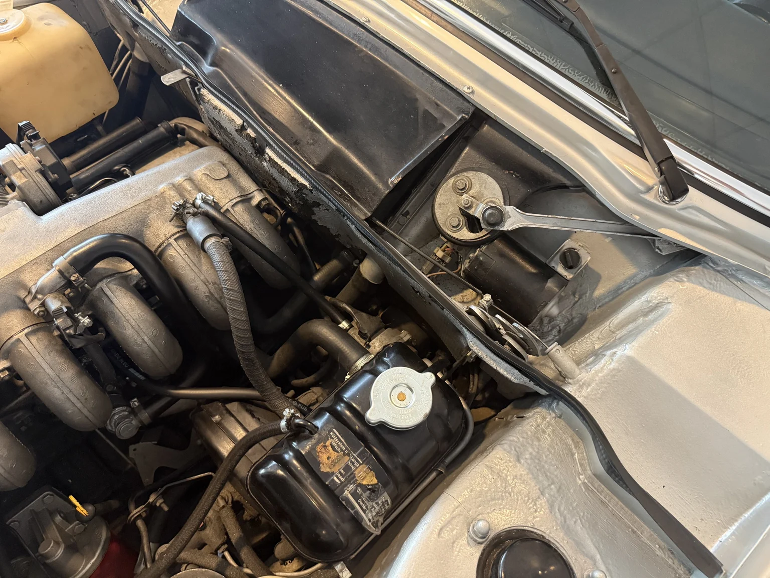 Image of 1972 BMW E9 3.0 CSI mechanics (4)