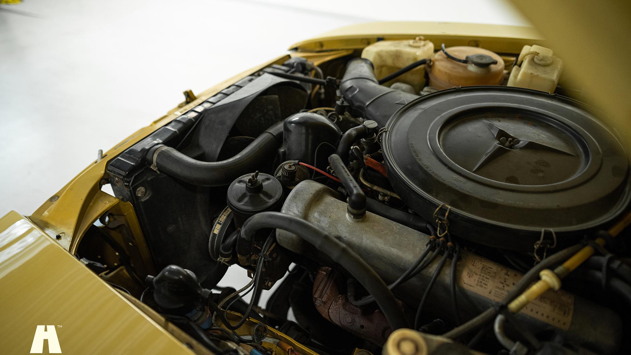 Image of 1975 Mercedes SL 350 mechanics