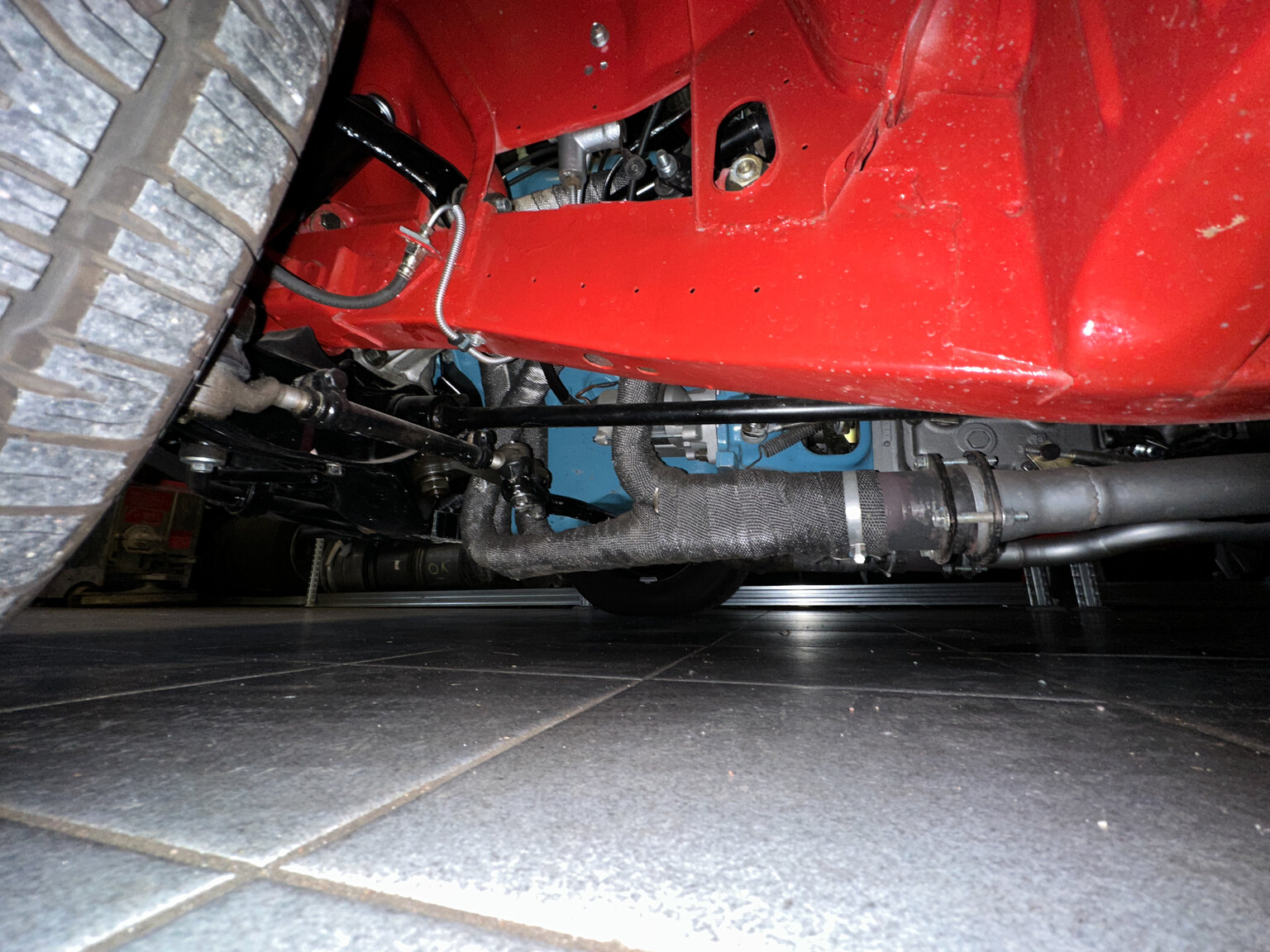 Image of 1972 Plymouth Cuda 340 mechanics