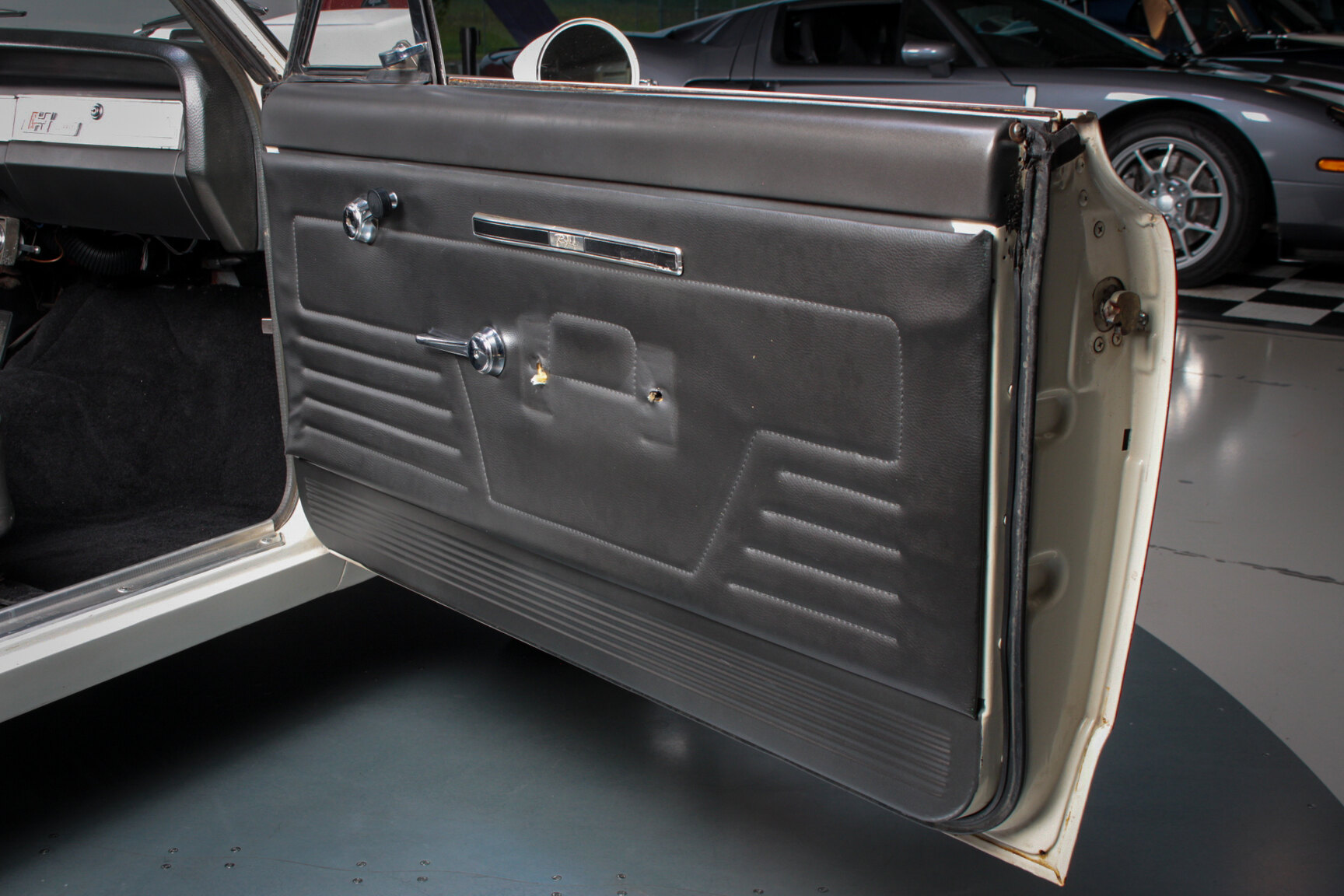 Interior image of 1969 AMC Hurst SC/Rambler