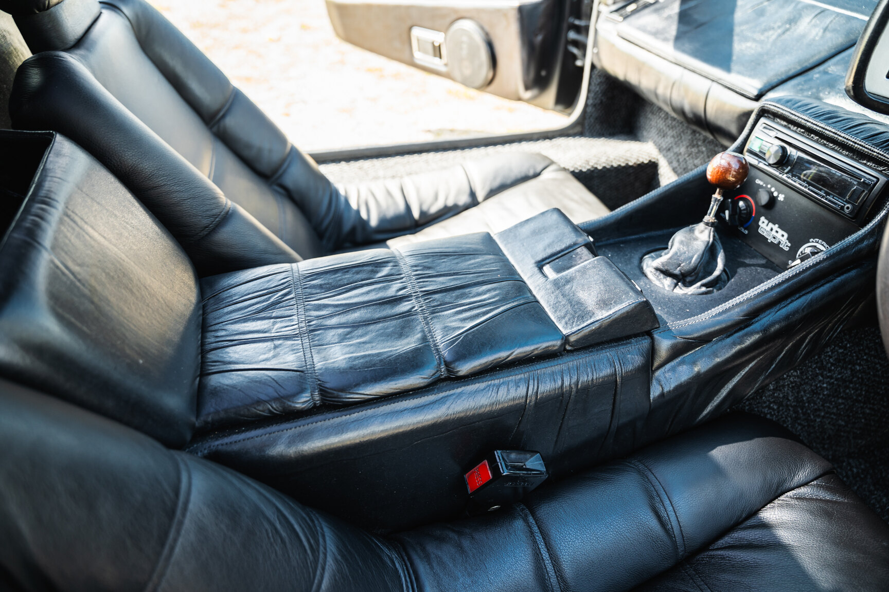 Innenraumfoto von 1983 Lotus Esprit Turbo 2.2