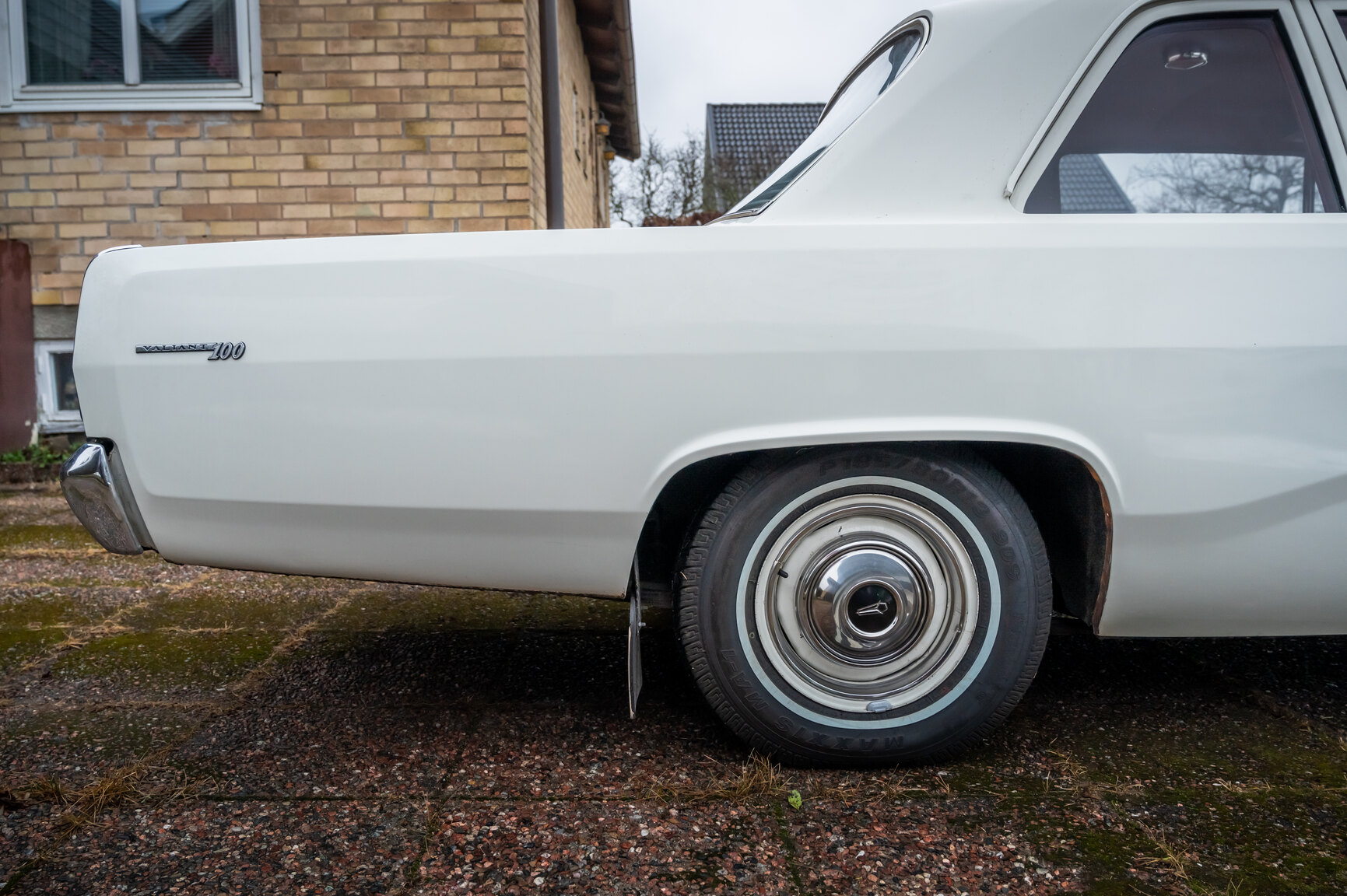 Exteriörbild på 1967 Plymouth Valiant V 100 Sedan