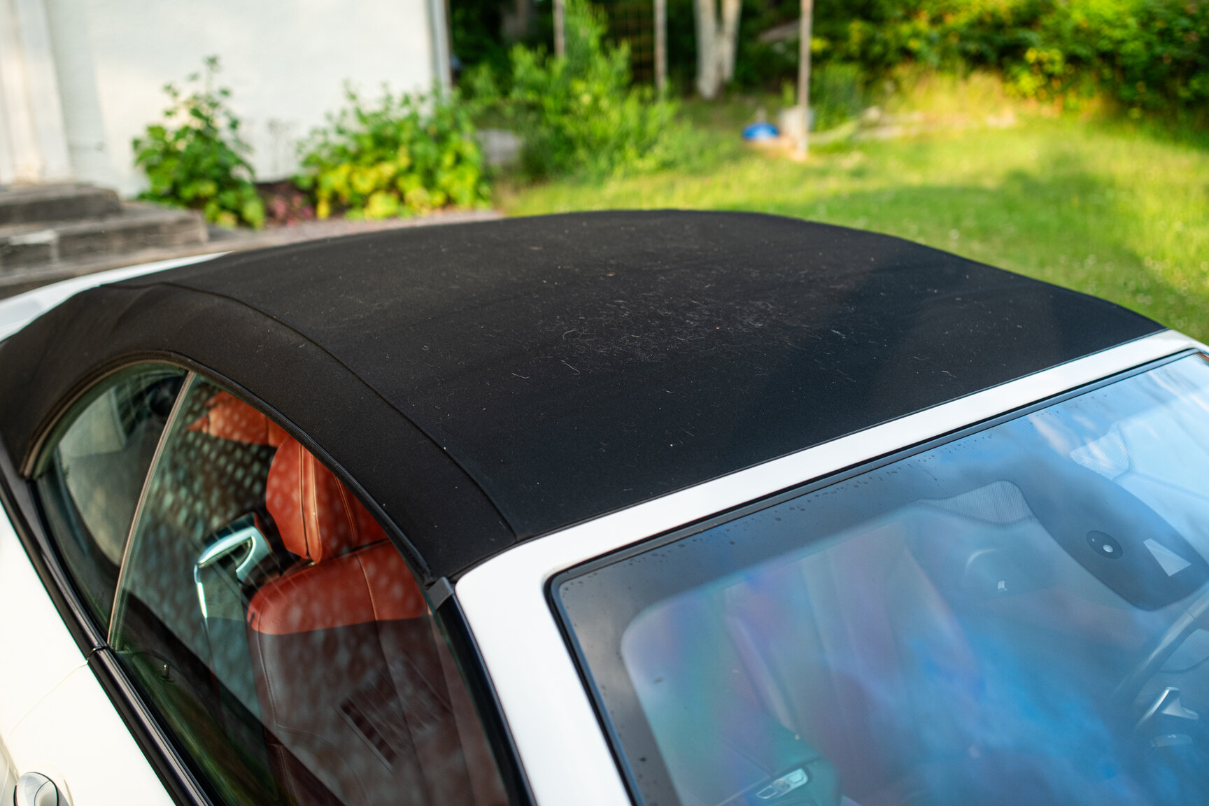Exteriörbild på 2011 BMW 650i Cabriolet