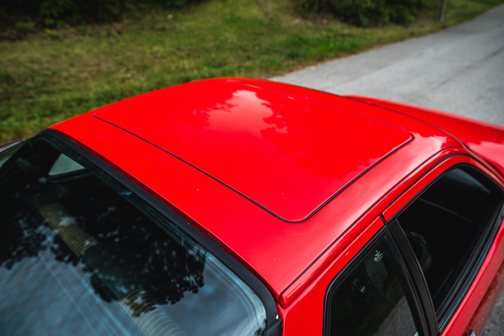 Exterior image of 1988 Porsche 944