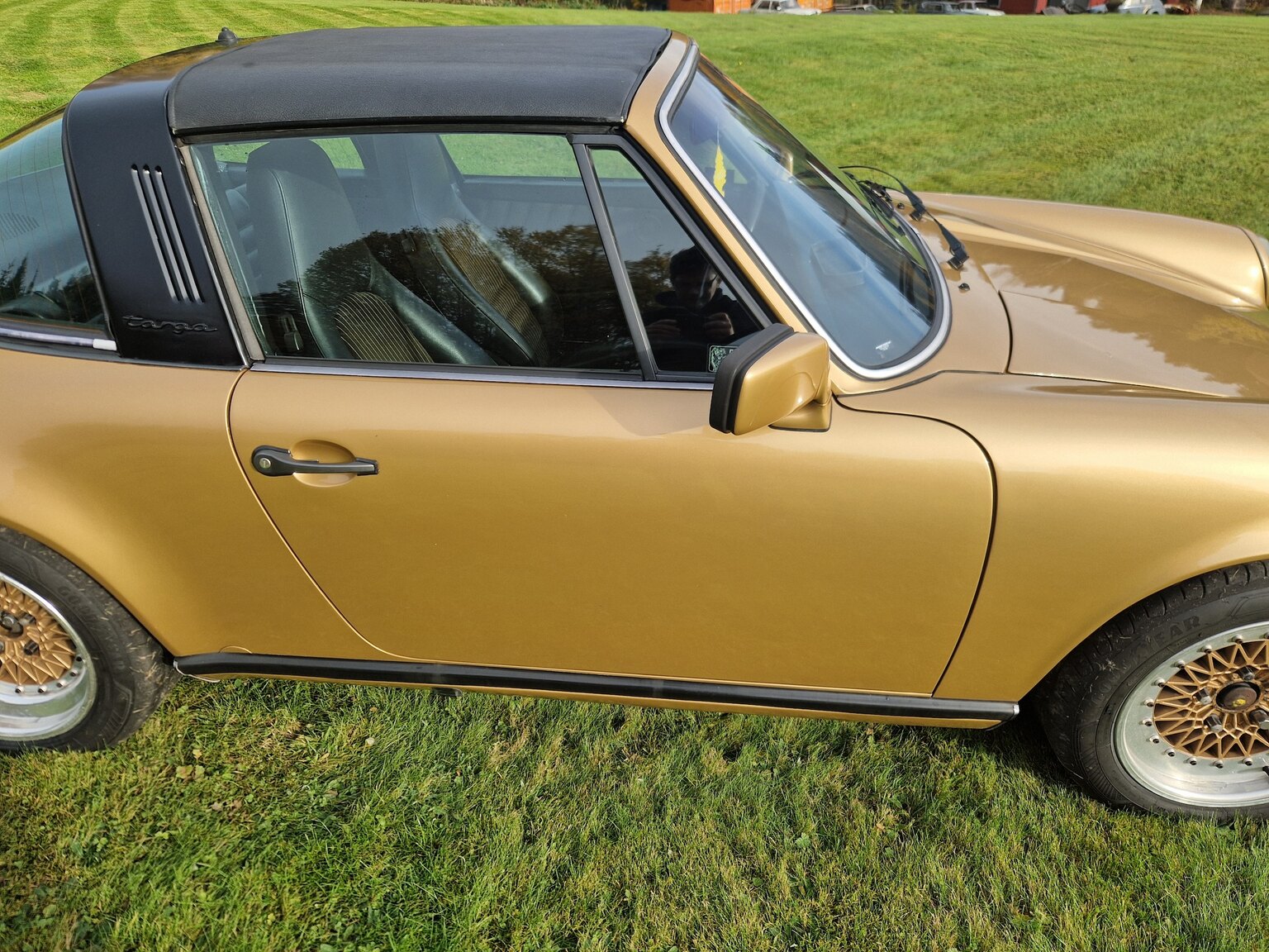 Exteriörbild på 1979 Porsche 911 SC Targa