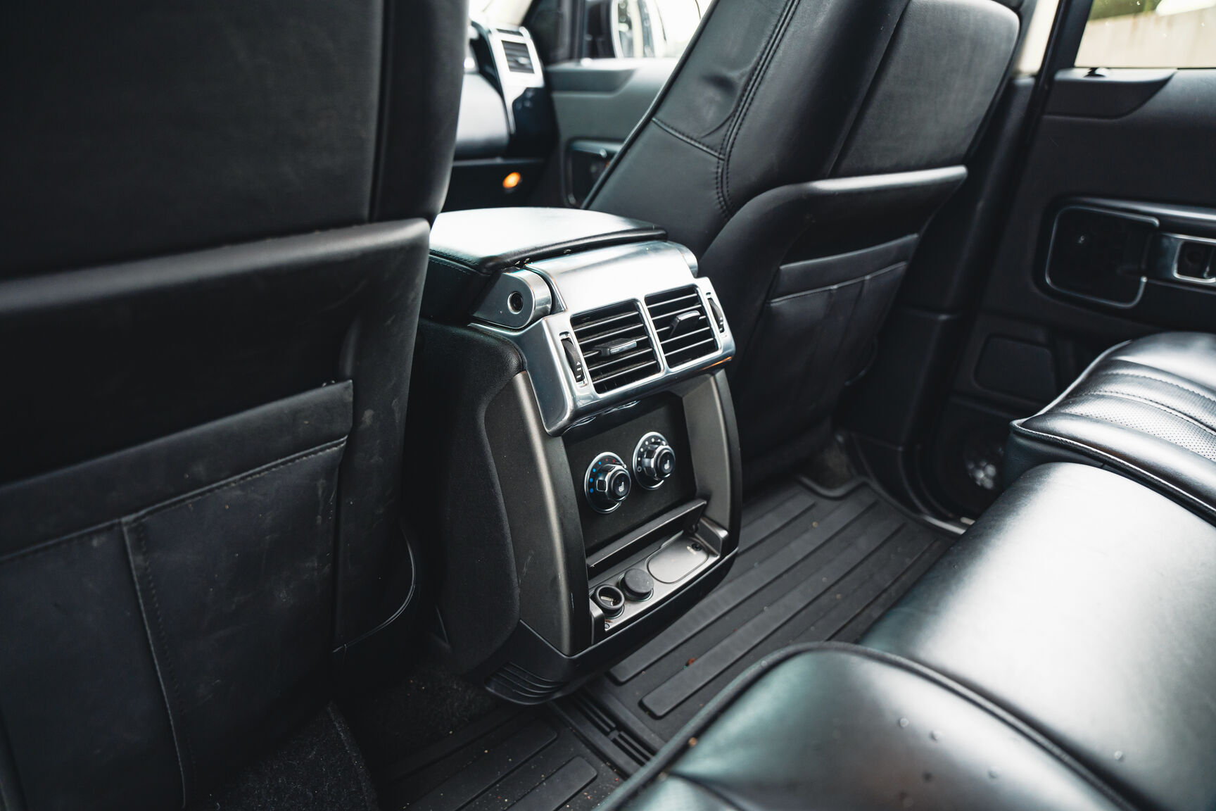 Innenraumfoto von 2012 Range Rover TDV8 Vouge