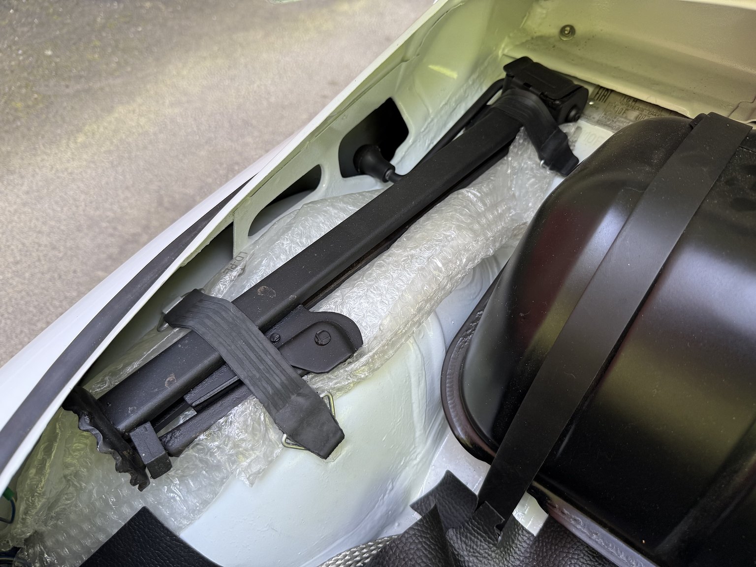 Image of 1965 Fiat 500F mechanics